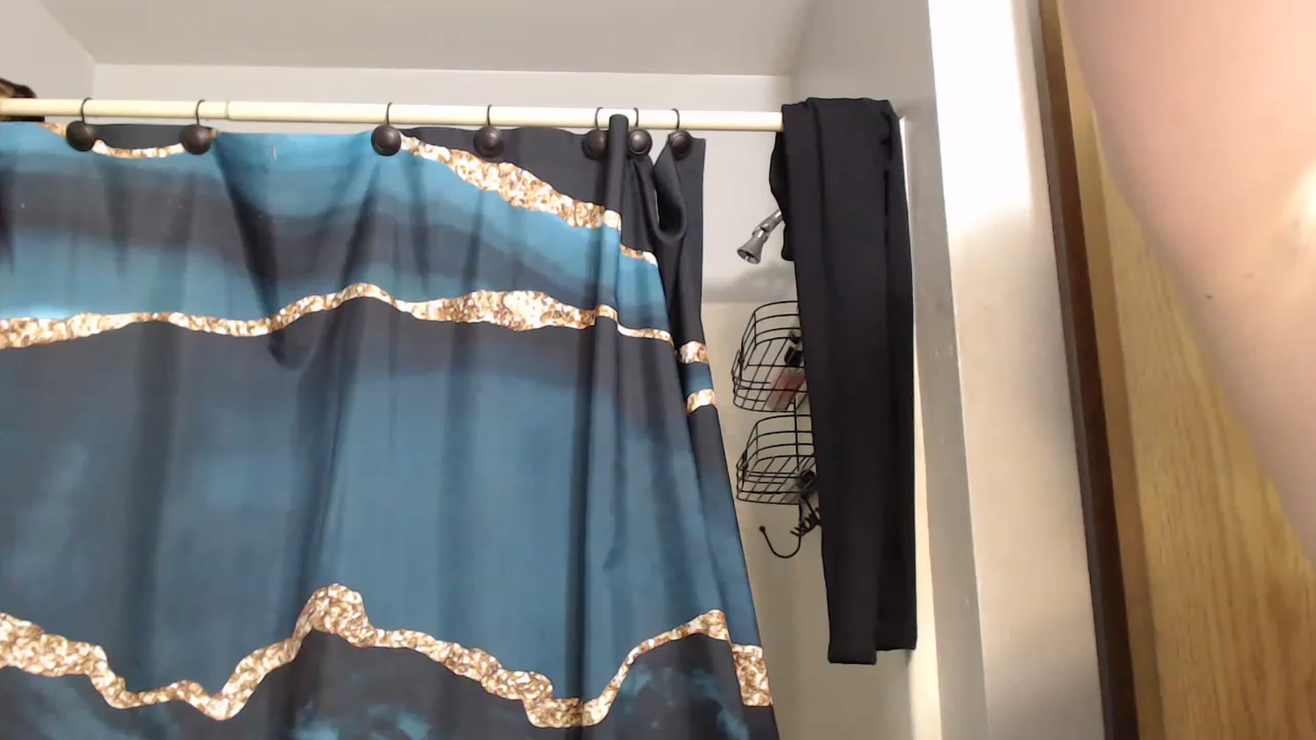 Gallery image thumbnail from DragonQueeen's myfreecams stream on, 11/23/2022, 05:36 image 1 of 20