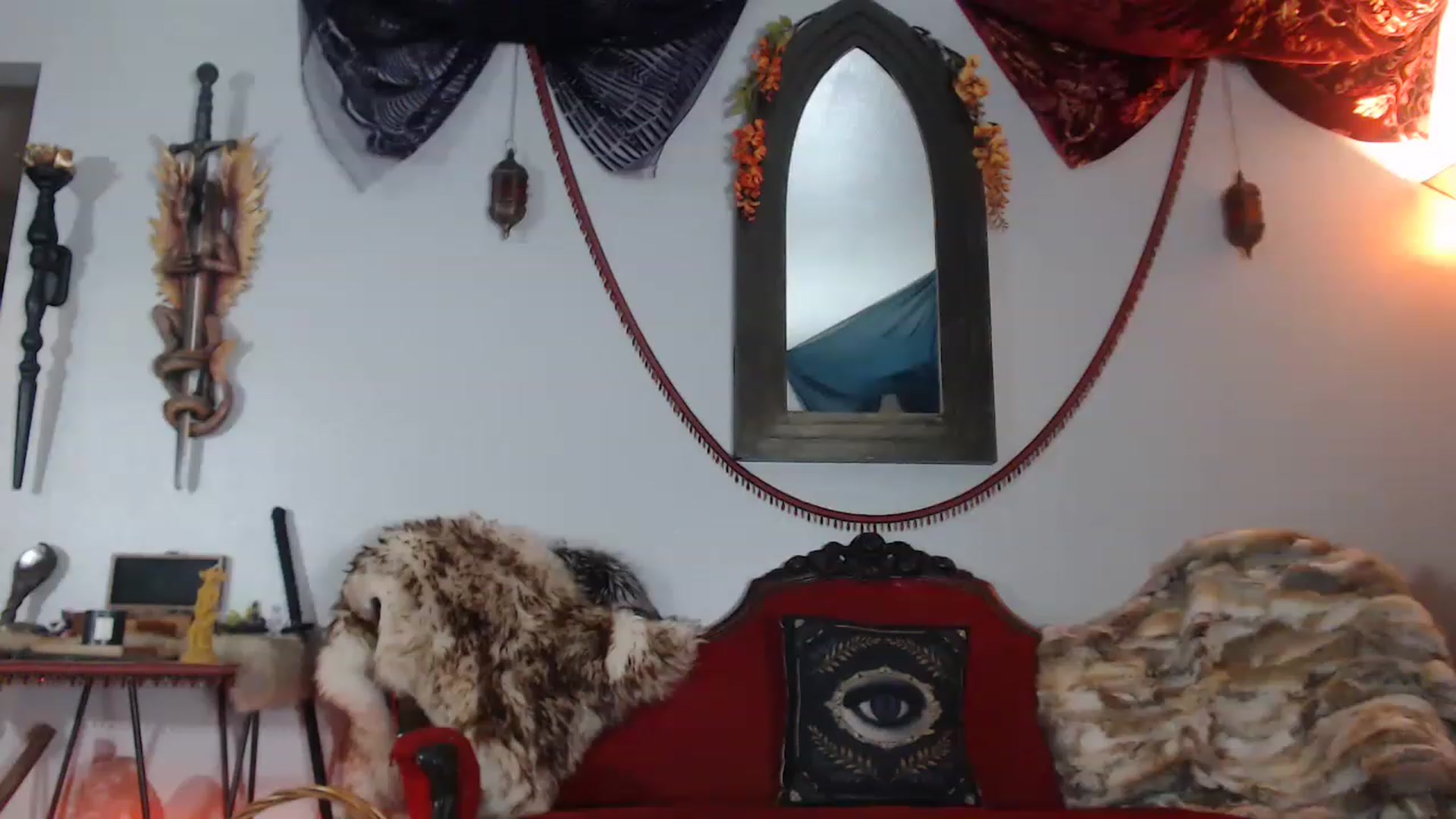 Gallery image thumbnail from DragonQueeen's myfreecams stream on, 12/28/2022, 07:20 image 17 of 20