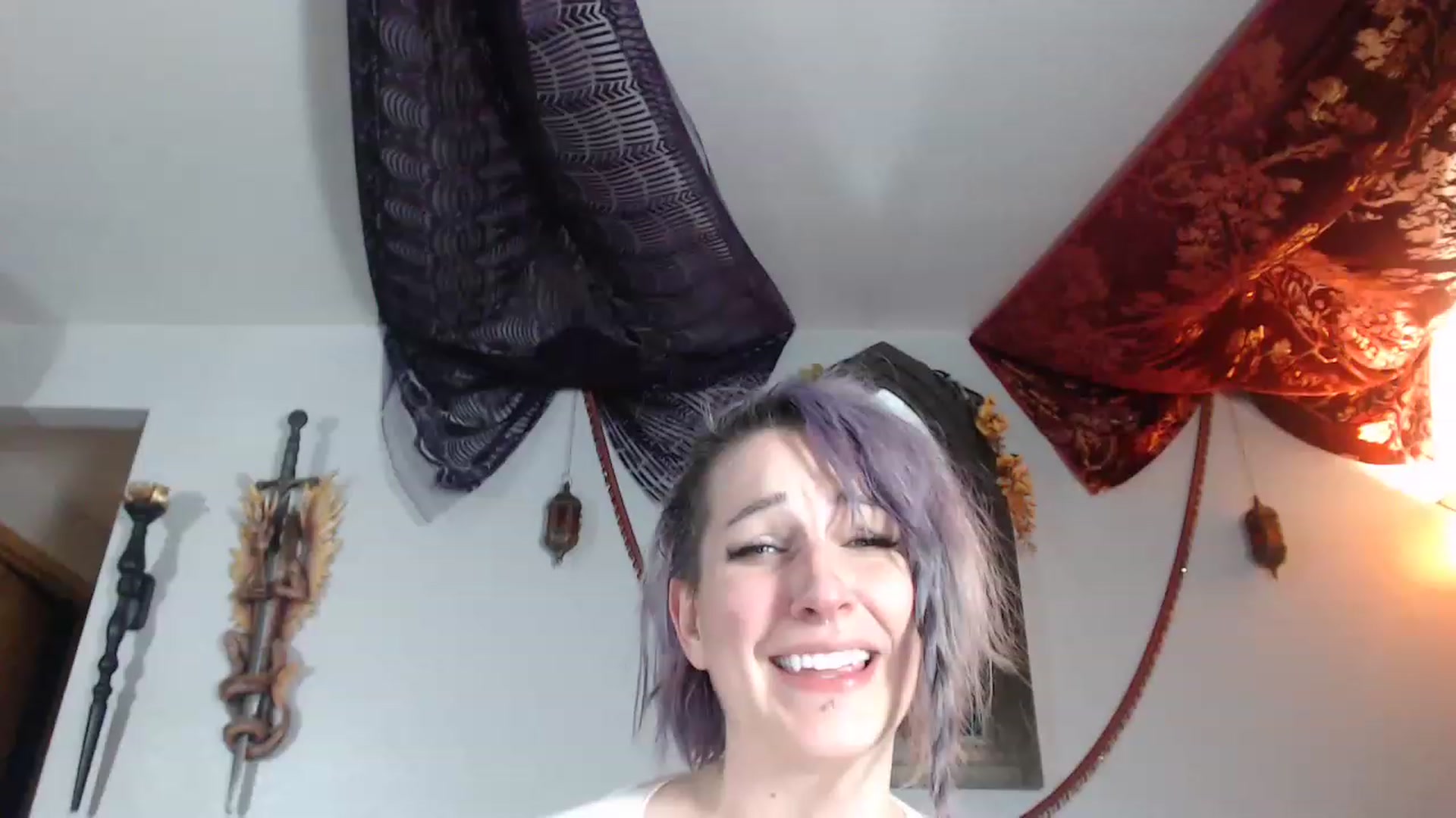 Gallery image thumbnail from DragonQueeen's myfreecams stream on, 12/30/2022, 04:40 image 13 of 20