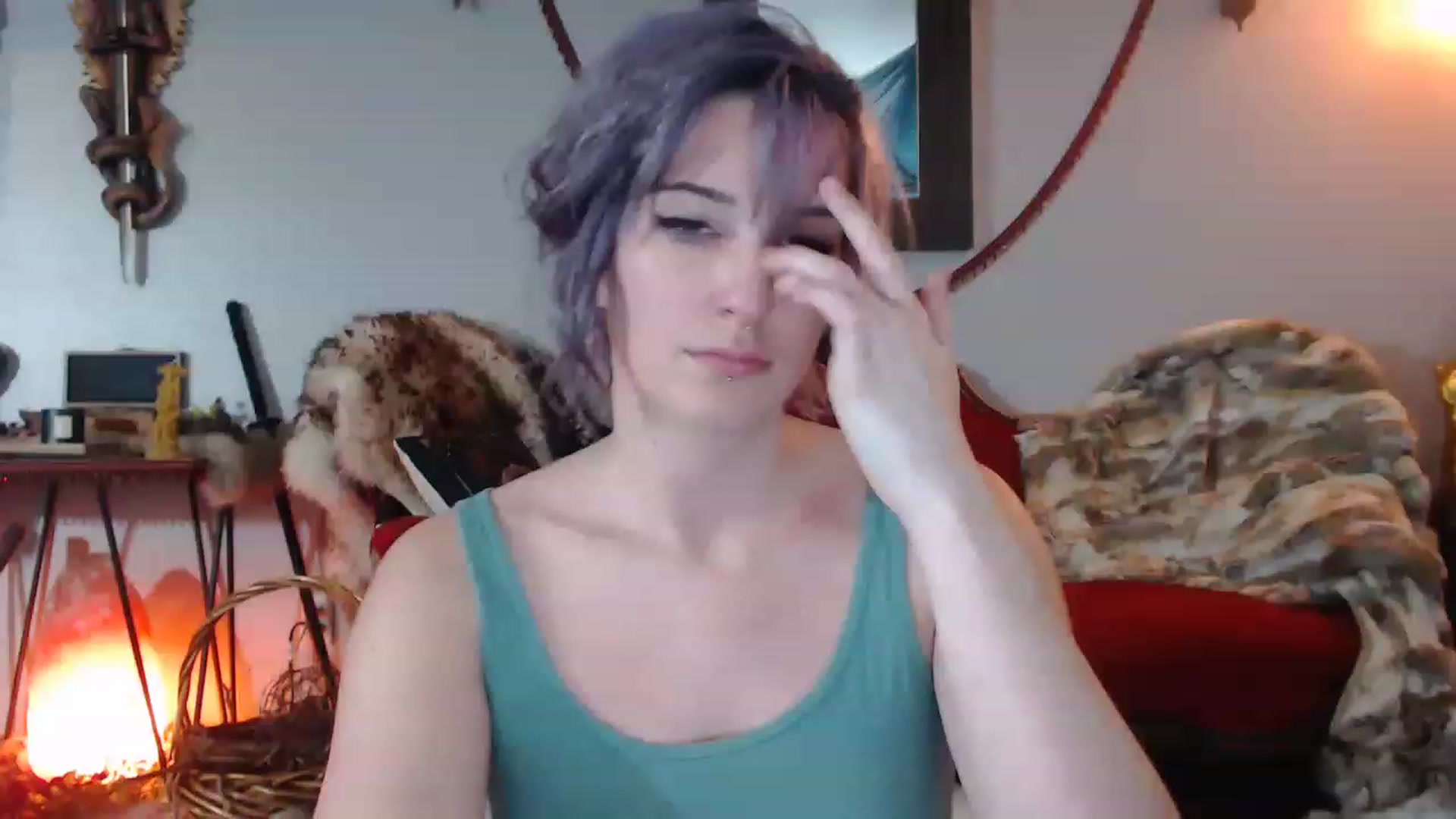 Gallery image thumbnail from DragonQueeen's myfreecams stream on, 01/04/2023, 04:42 image 13 of 20