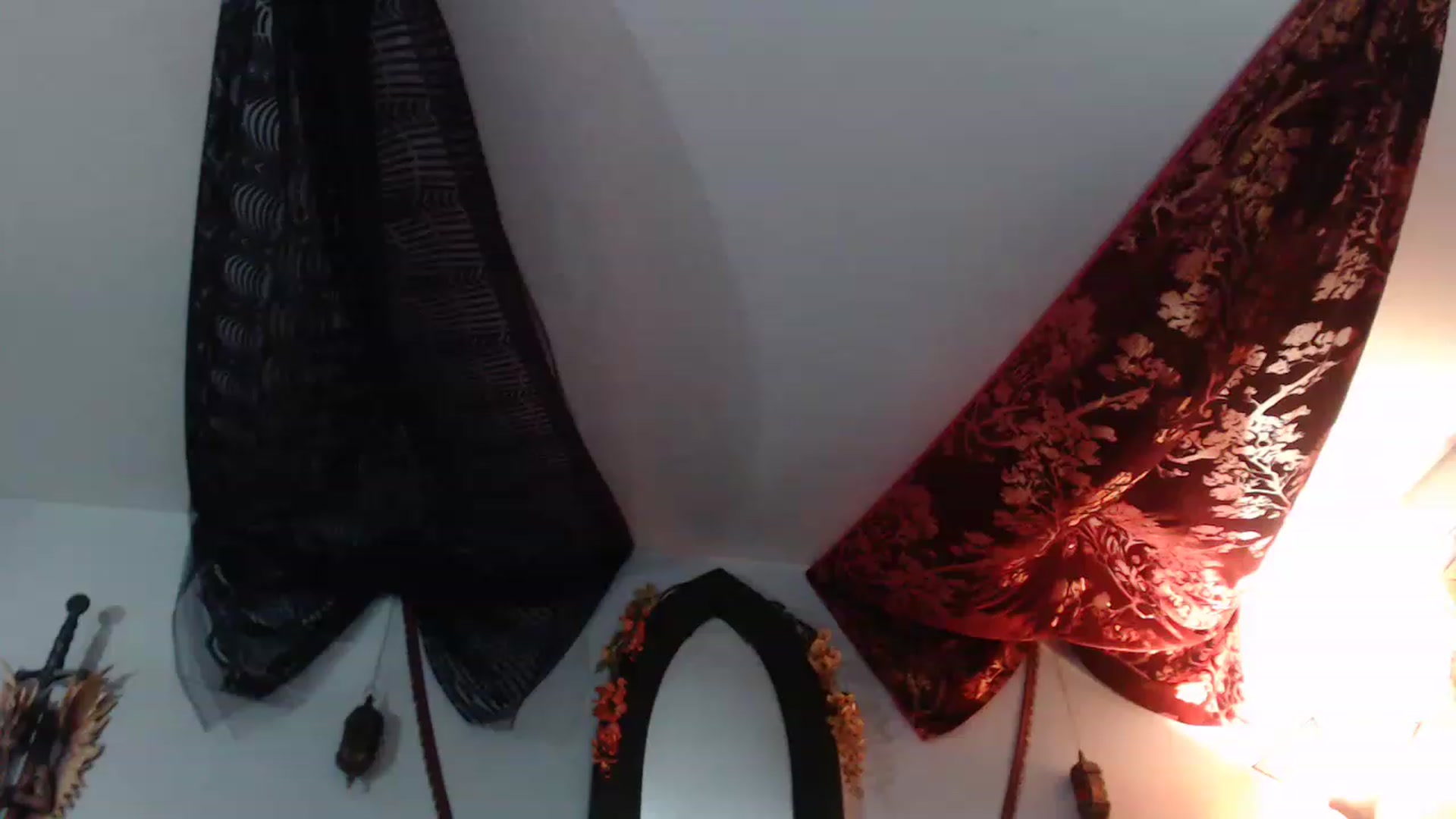 Gallery image thumbnail from DragonQueeen's myfreecams stream on, 01/07/2023, 04:24 image 17 of 20