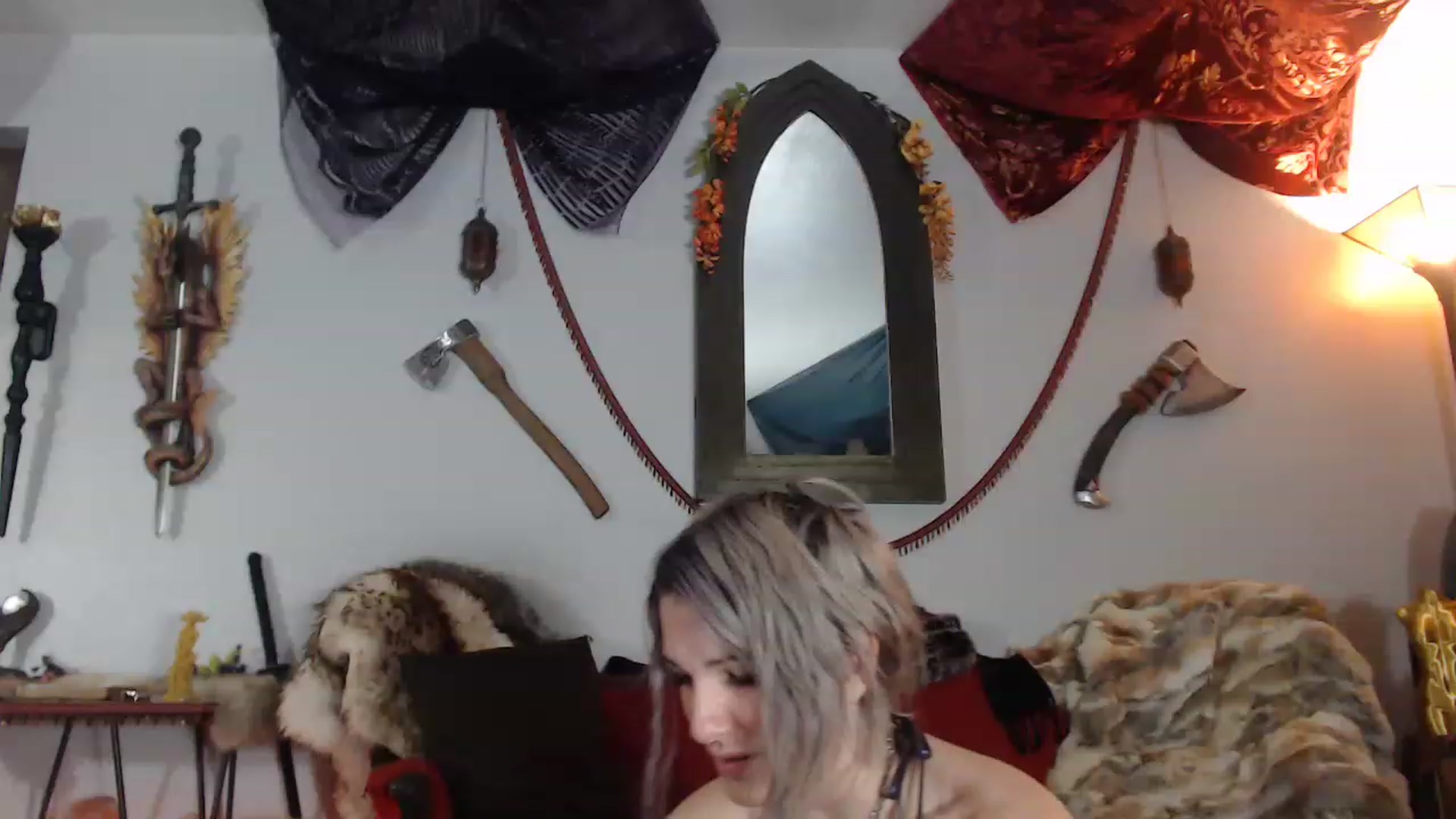 Gallery image thumbnail from DragonQueeen's myfreecams stream on, 01/27/2023, 04:37 image 6 of 20