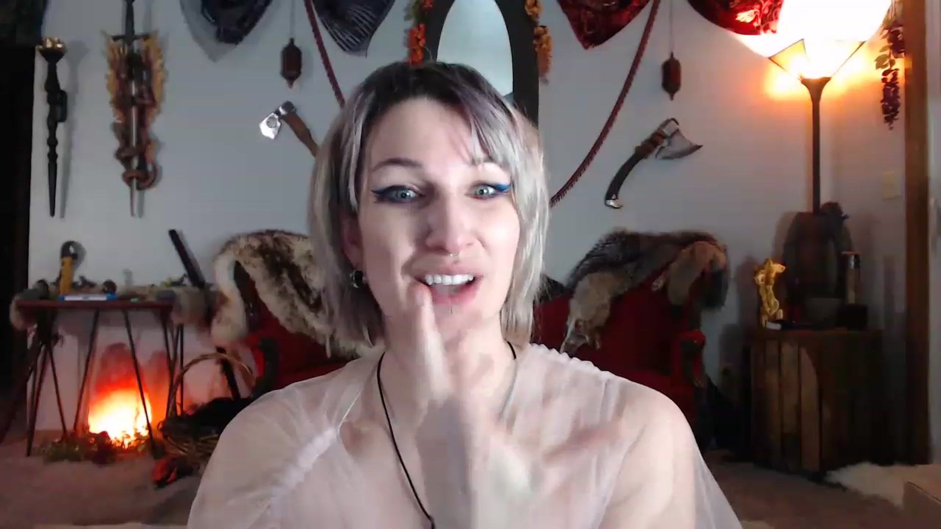 Gallery image thumbnail from DragonQueeen's myfreecams stream on, 02/25/2023, 05:45 image 15 of 20