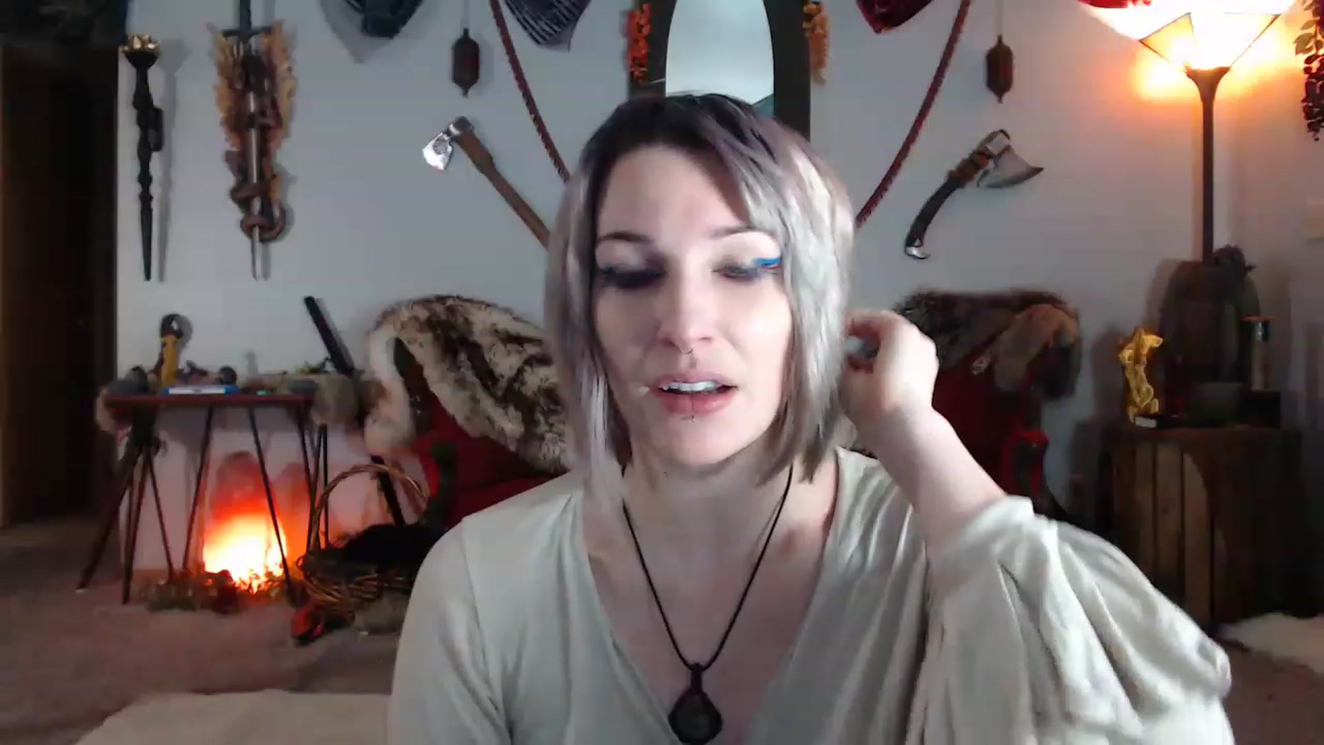 Gallery image thumbnail from DragonQueeen's myfreecams stream on, 02/25/2023, 05:45 image 2 of 20