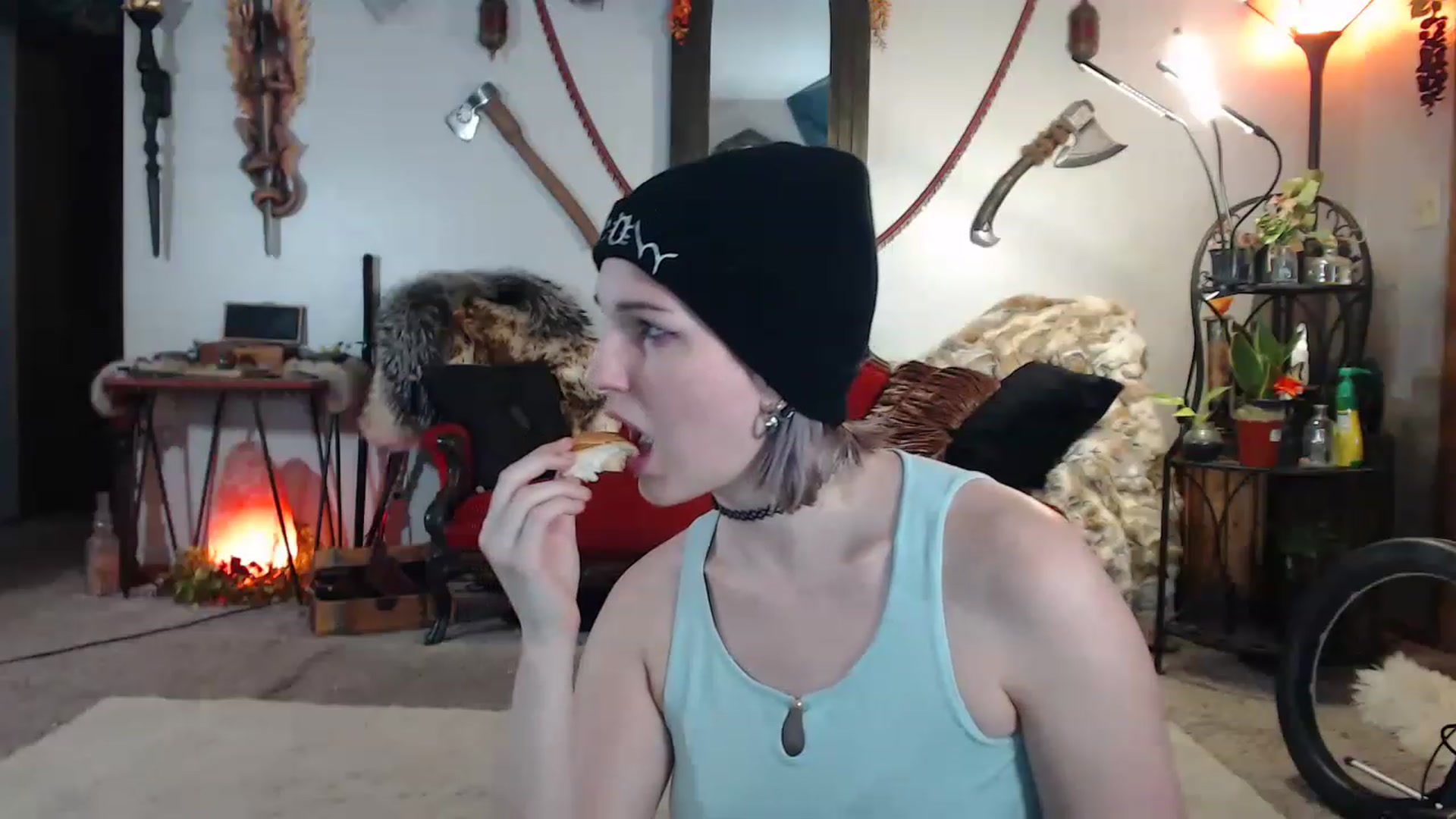Gallery image thumbnail from DragonQueeen's myfreecams stream on, 03/18/2023, 05:58 image 5 of 20