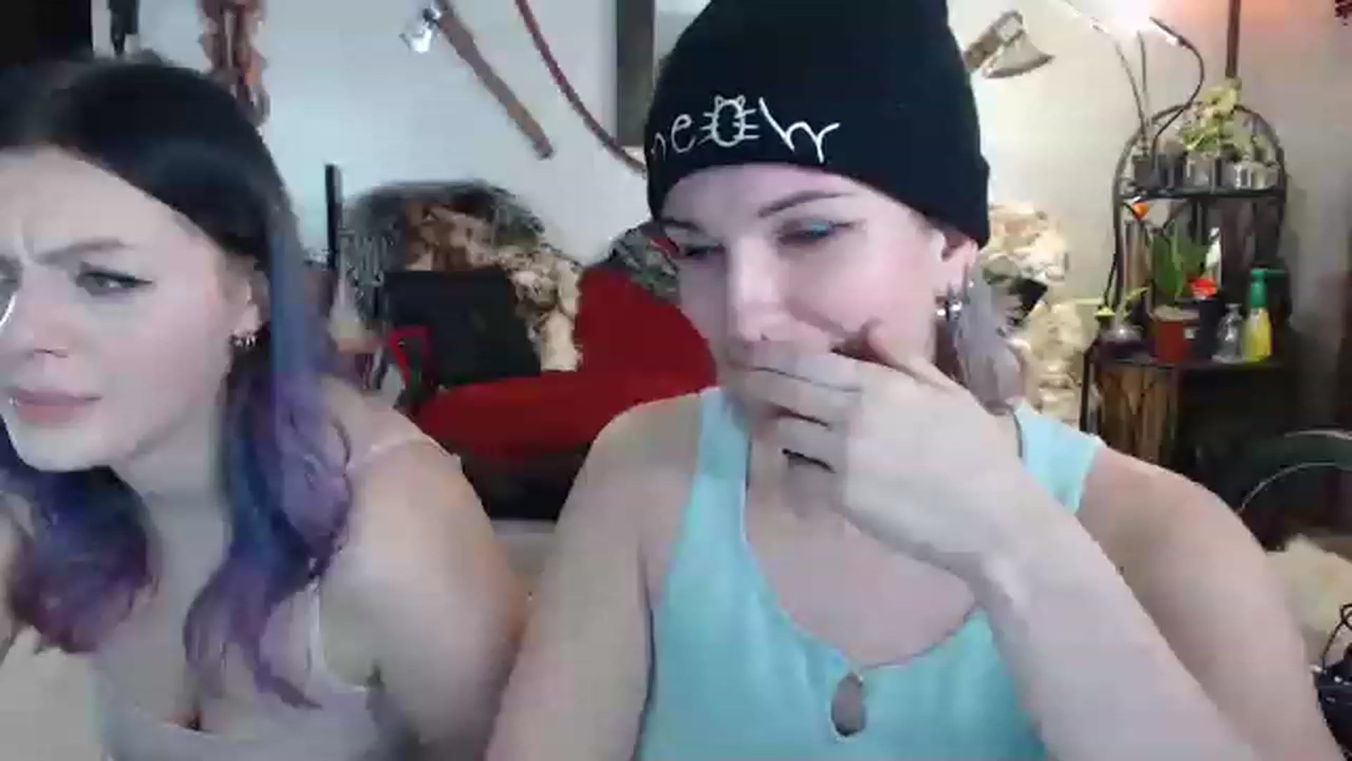 Gallery image thumbnail from DragonQueeen's myfreecams stream on, 03/18/2023, 05:58 image 1 of 20