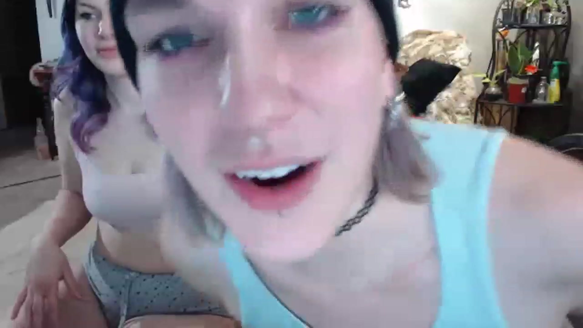 Gallery image thumbnail from DragonQueeen's myfreecams stream on, 03/18/2023, 05:58 image 2 of 20