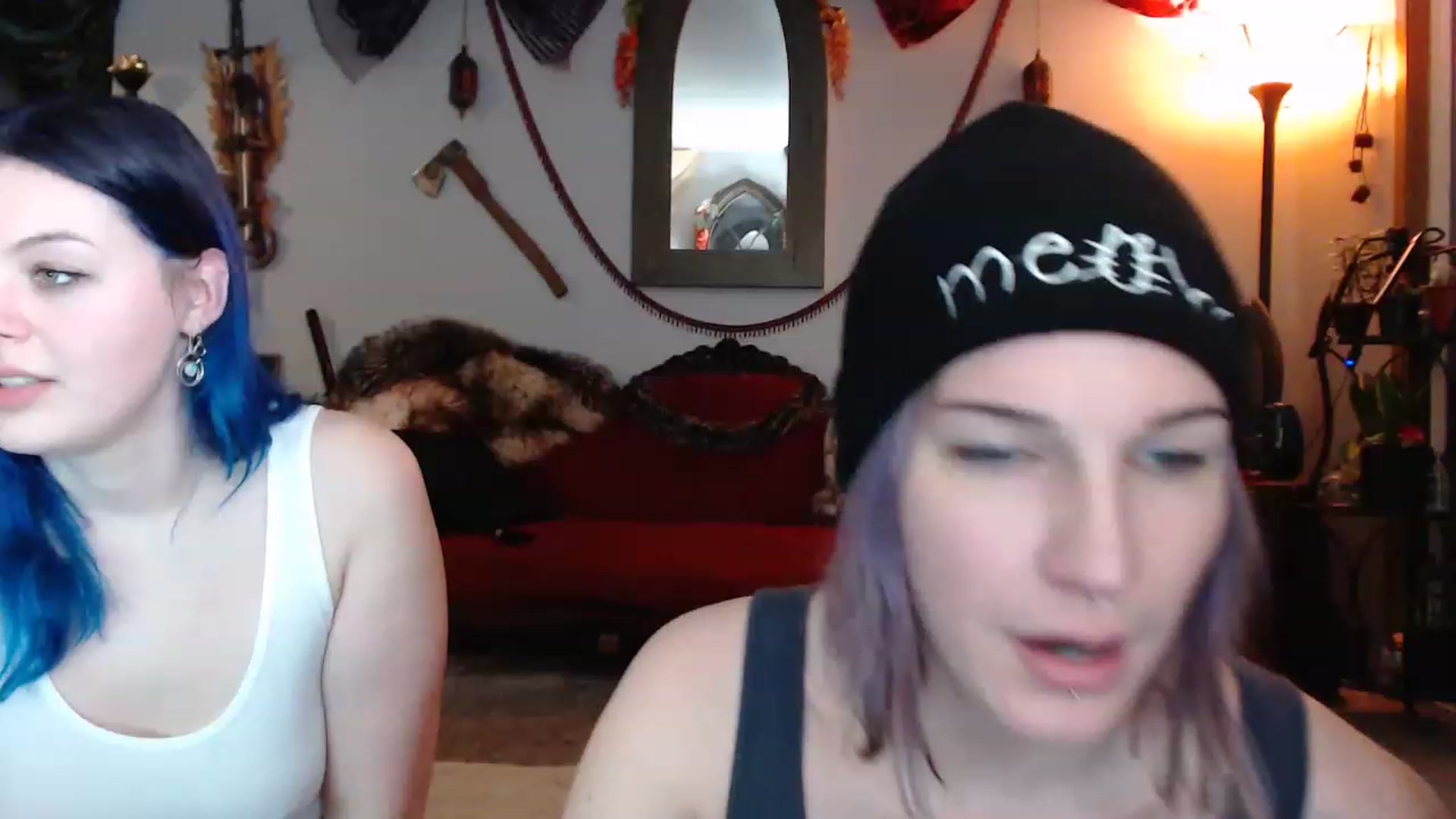 Gallery image thumbnail from DragonQueeen's myfreecams stream on, 03/28/2023, 05:16 image 6 of 20