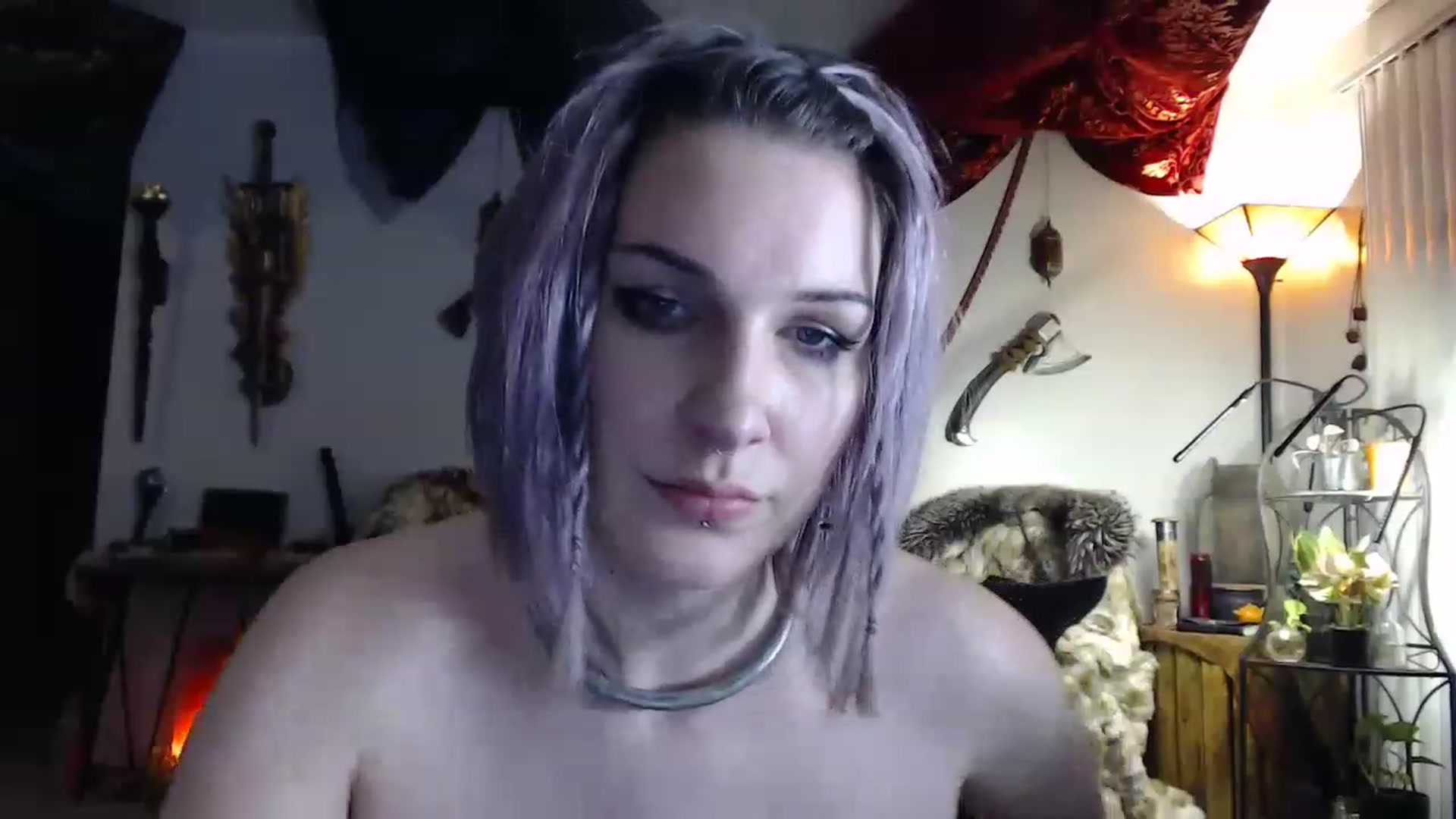 Gallery image thumbnail from DragonQueeen's myfreecams stream on, 03/31/2023, 04:15 image 20 of 20