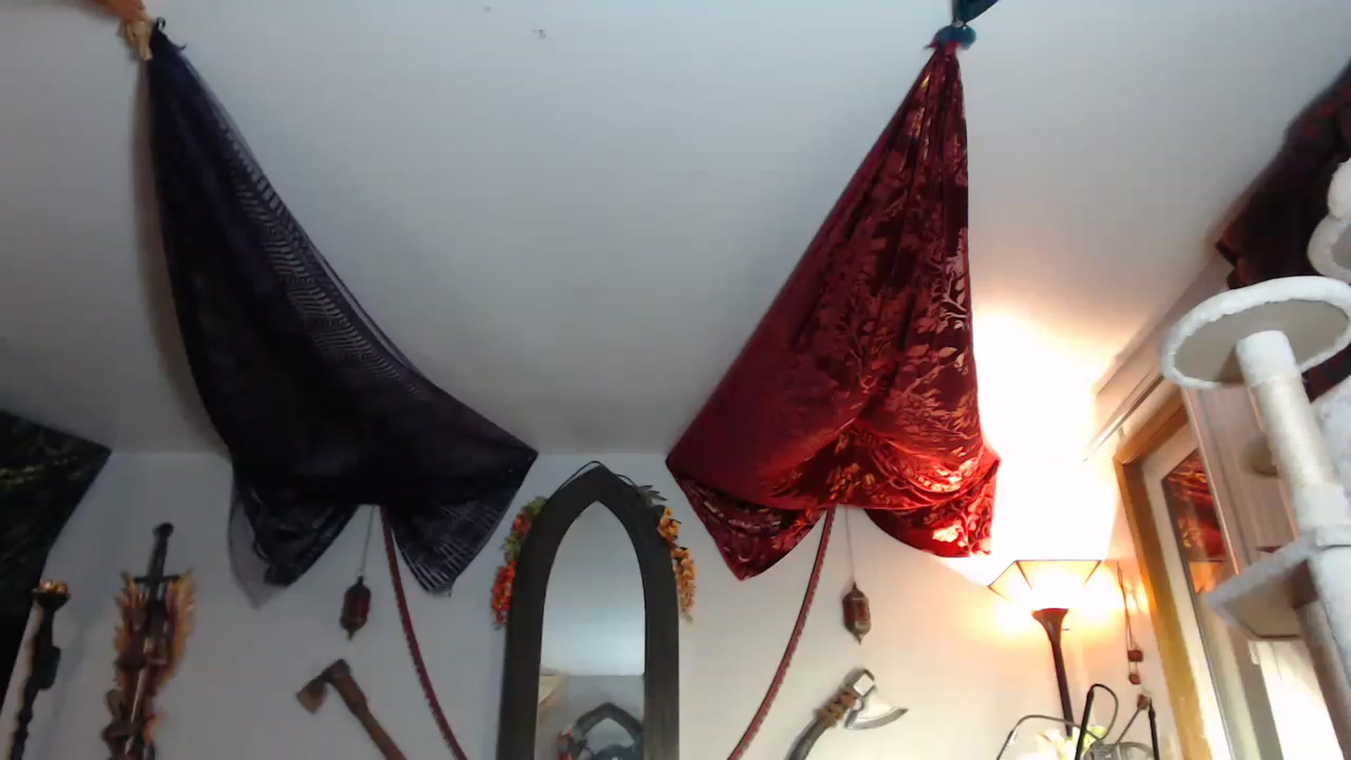 Gallery image thumbnail from DragonQueeen's myfreecams stream on, 04/16/2023, 05:12 image 4 of 20