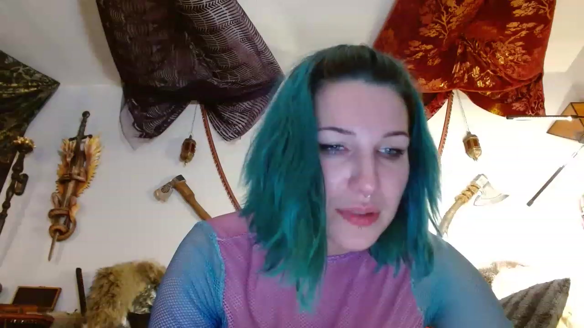 Gallery image thumbnail from DragonQueeen's myfreecams stream on, 05/28/2023, 07:10 image 14 of 20