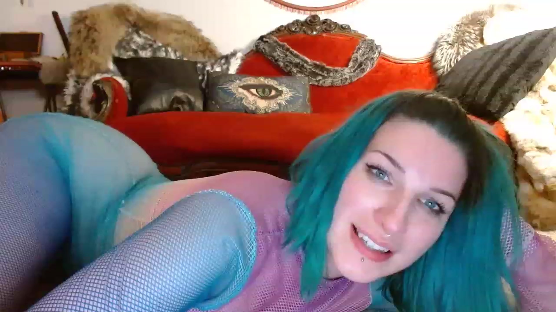 Gallery image thumbnail from DragonQueeen's myfreecams stream on, 05/28/2023, 07:10 image 7 of 20