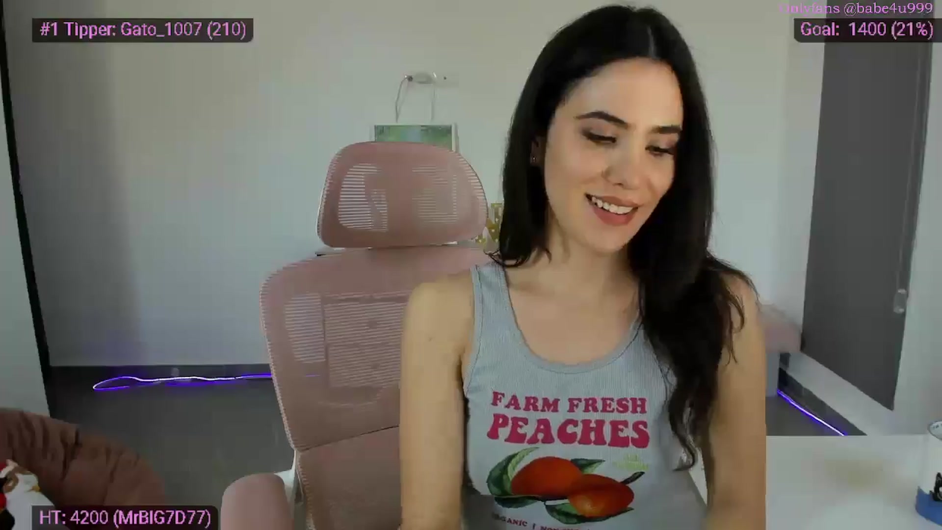 Gallery image thumbnail from DramaSinB's myfreecams stream on, 04/27/2026, 23:03 image 15 of 20