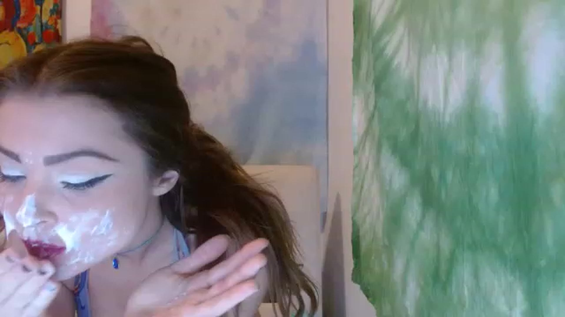 Gallery image thumbnail from Dramabomb's myfreecams stream on, 11/27/2022, 21:16 image 14 of 20