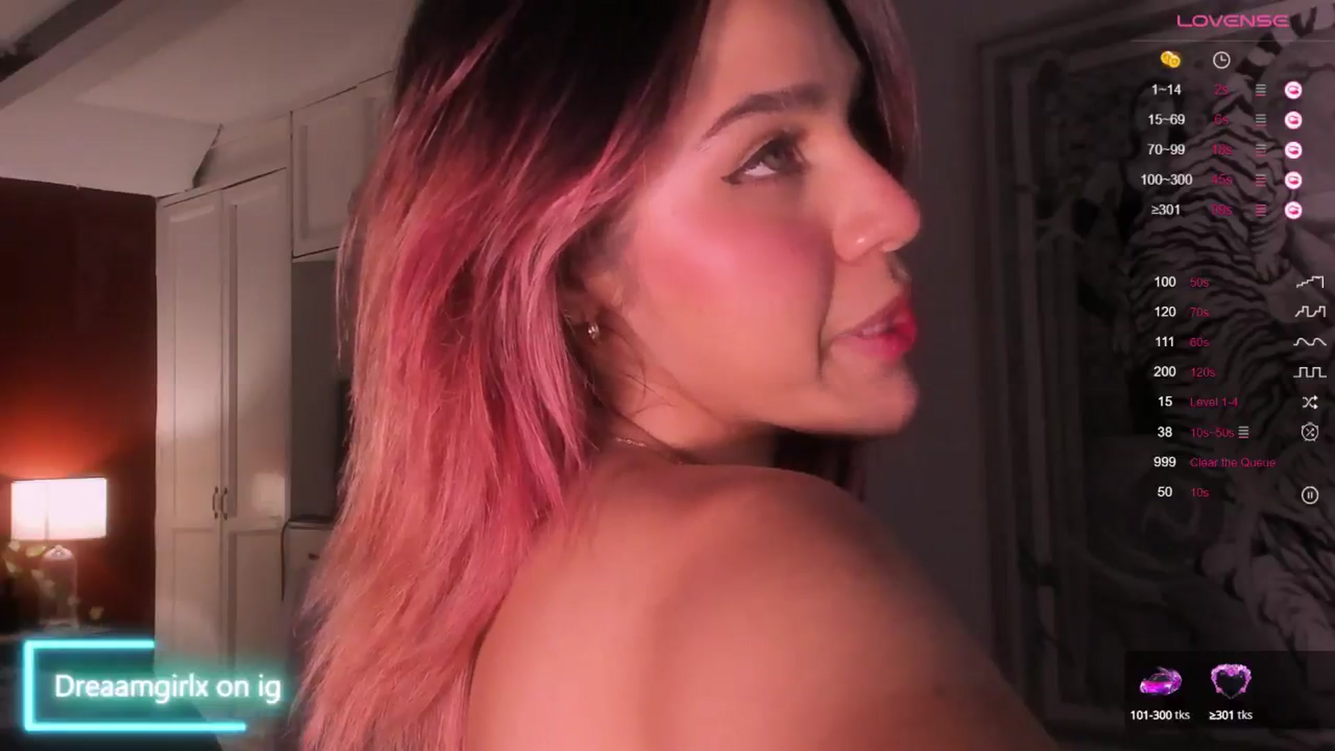 Gallery image thumbnail from Dreaamgirlx's myfreecams stream on, 09/11/2024, 03:23 image 11 of 20