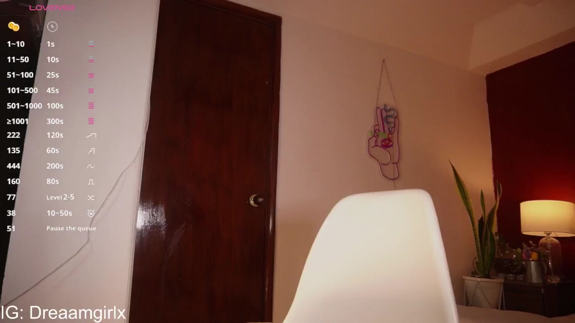 Gallery image thumbnail from Dreaamgirlx's myfreecams stream on, 05/19/2025, 19:58 image 10 of 20