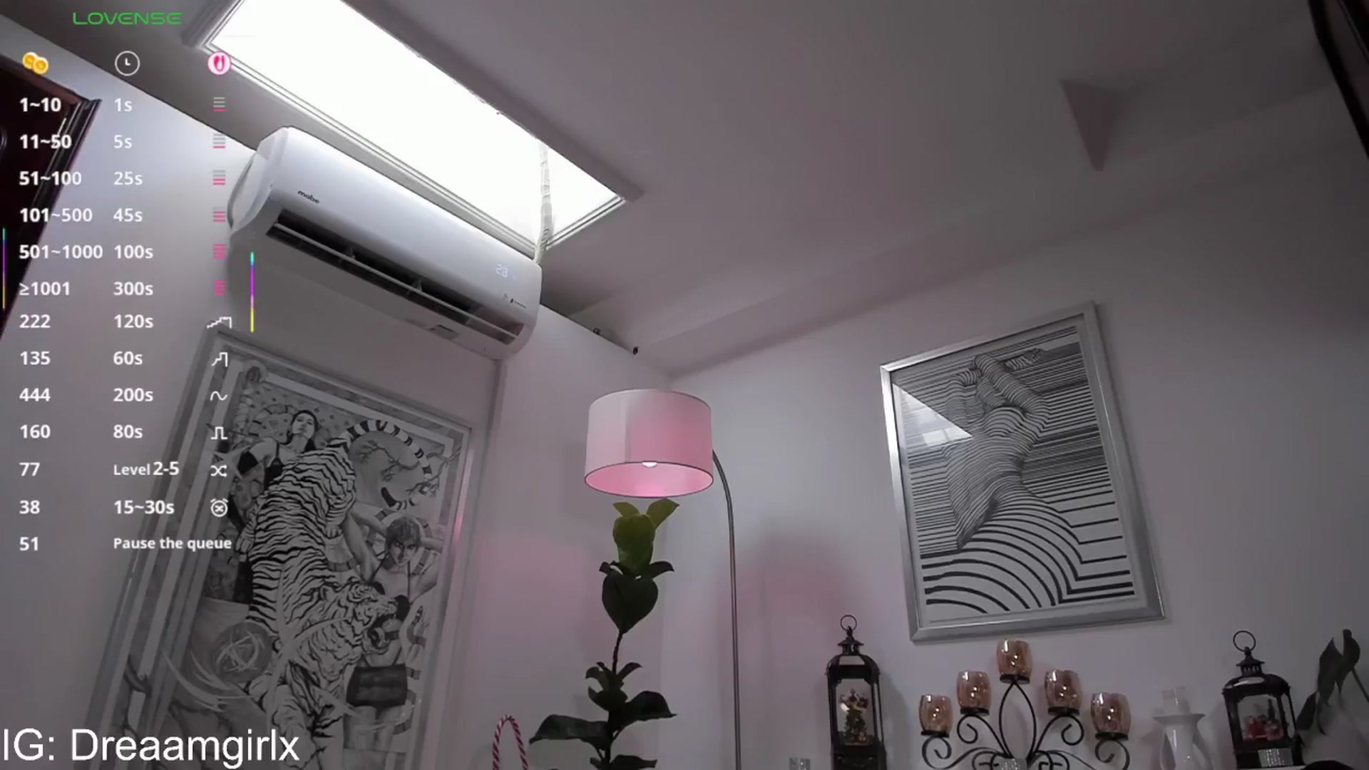 Gallery image thumbnail from Dreaamgirlx's myfreecams stream on, 12/24/2025, 14:19 image 18 of 20