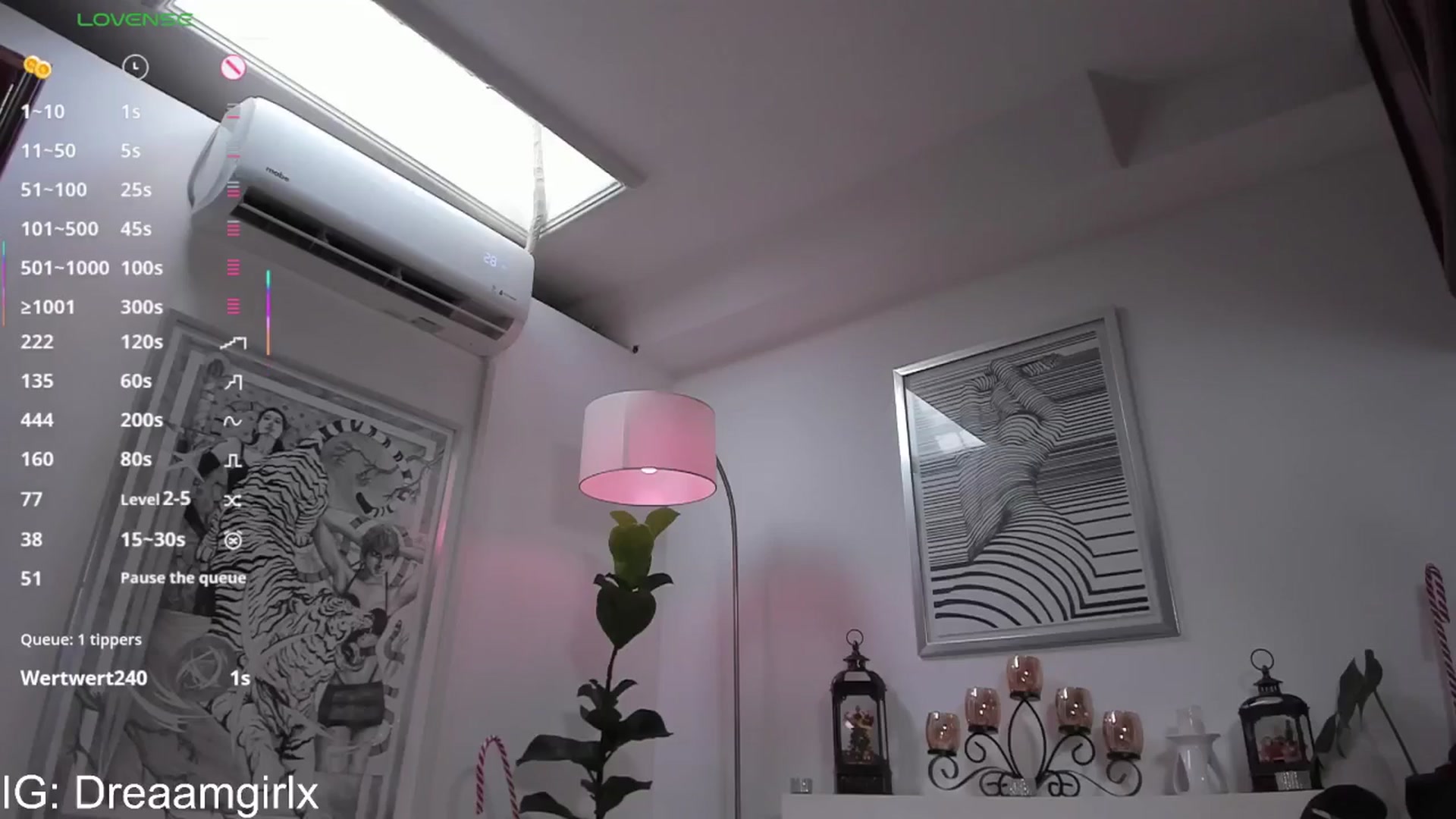 Gallery image thumbnail from Dreaamgirlx's myfreecams stream on, 12/24/2025, 14:19 image 15 of 20
