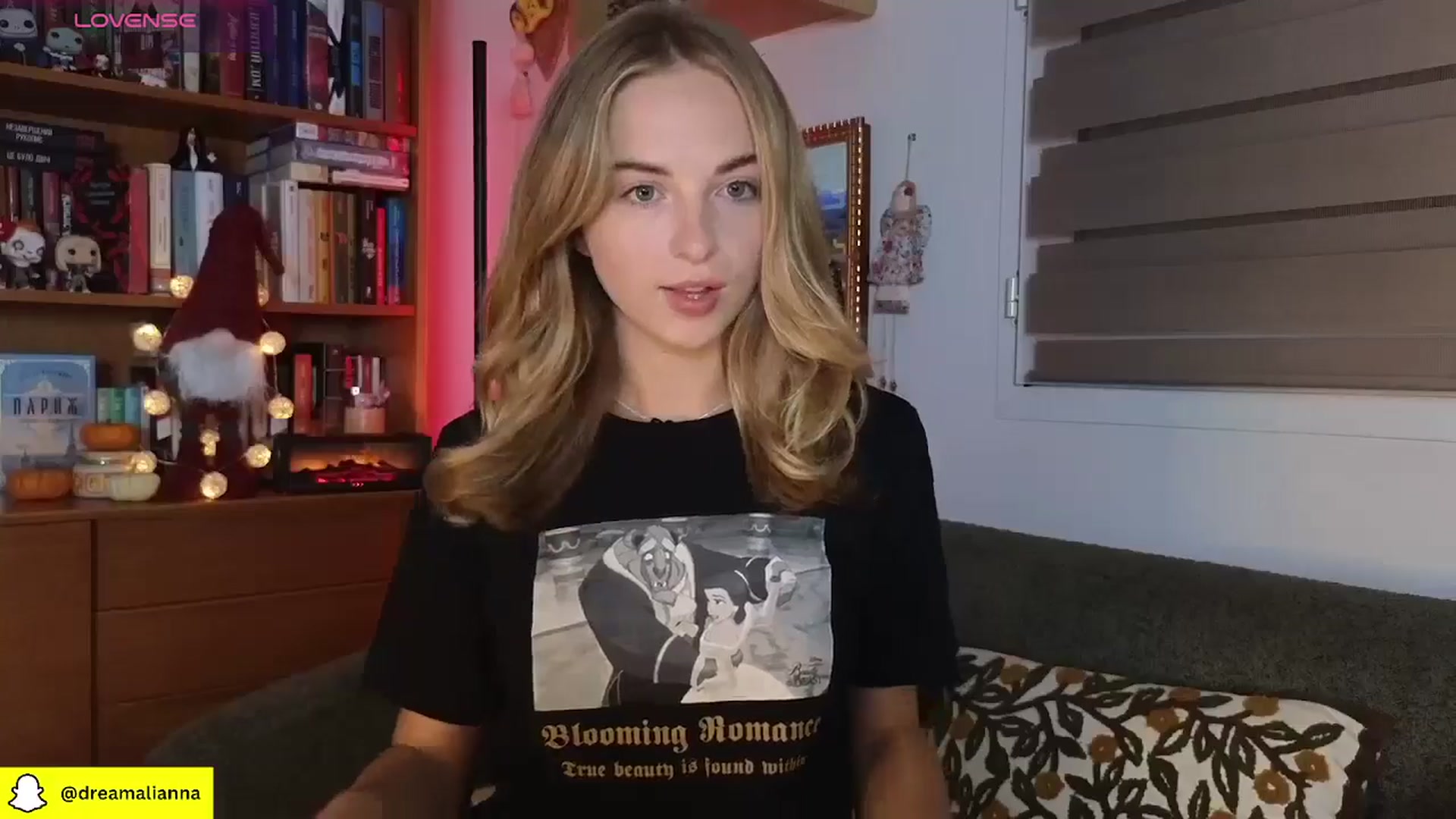 Gallery image thumbnail from DreamAlianna's myfreecams stream on, 11/18/2025, 21:08 image 9 of 20