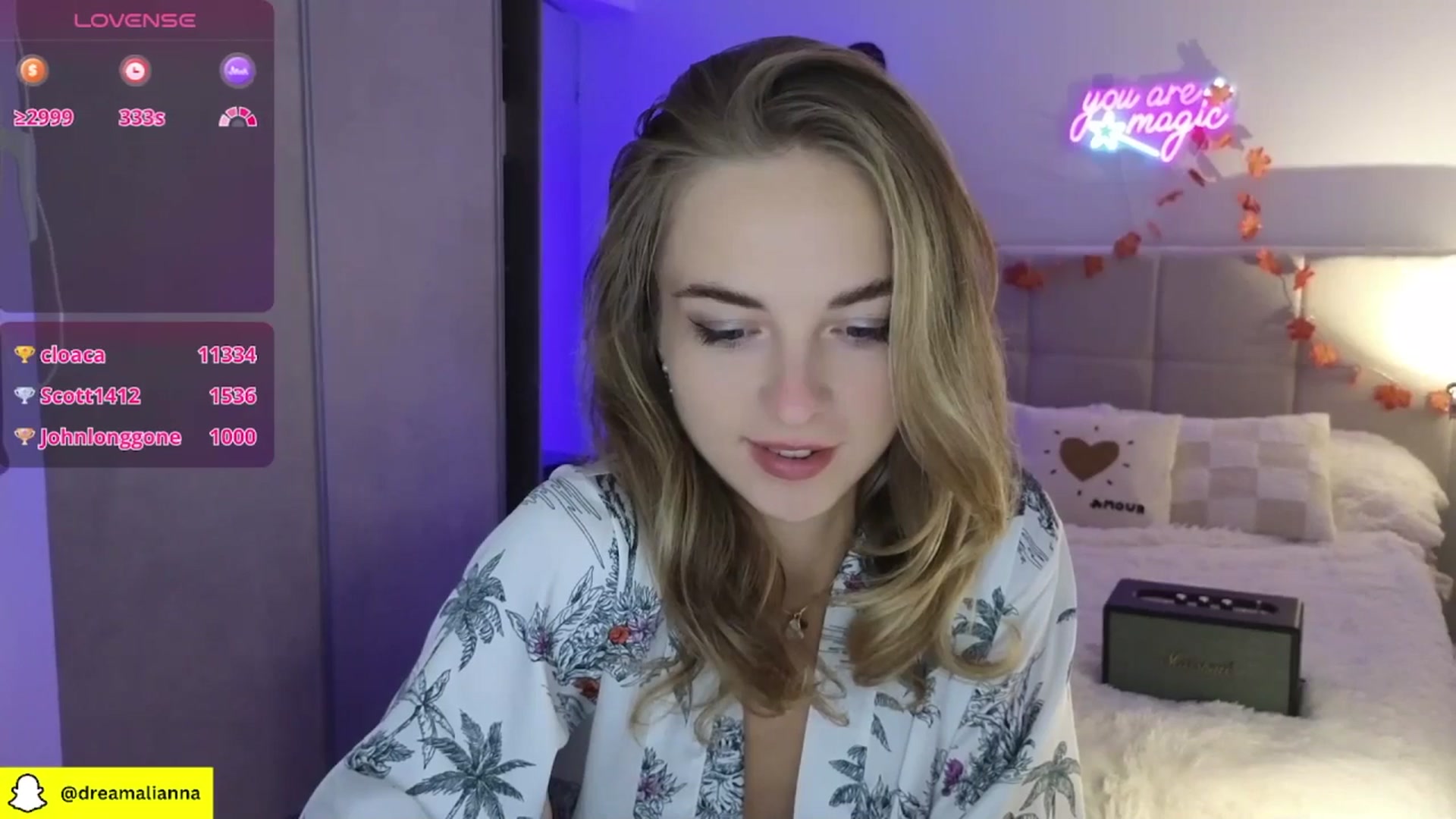 Gallery image thumbnail from DreamAlianna's myfreecams stream on, 11/20/2025, 23:56 image 20 of 20