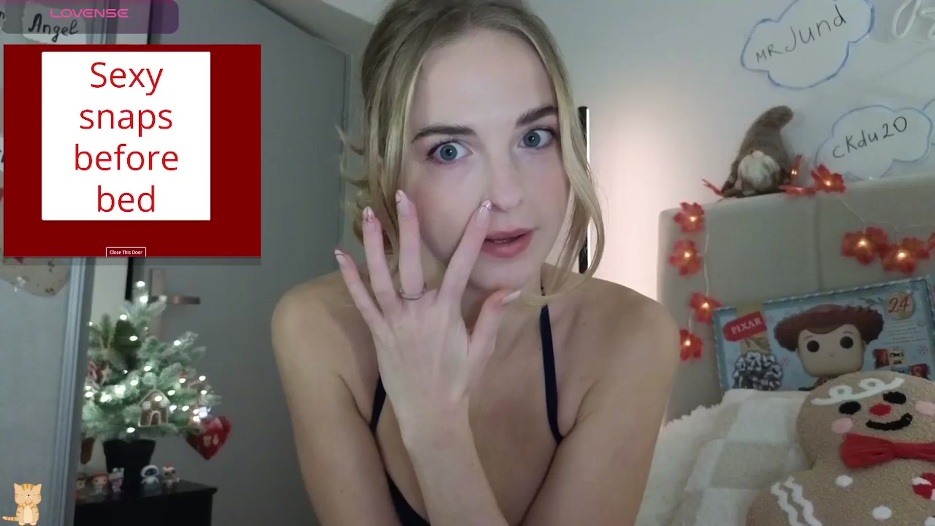 Gallery image thumbnail from DreamAlianna's myfreecams stream on, 12/15/2025, 21:07 image 14 of 20