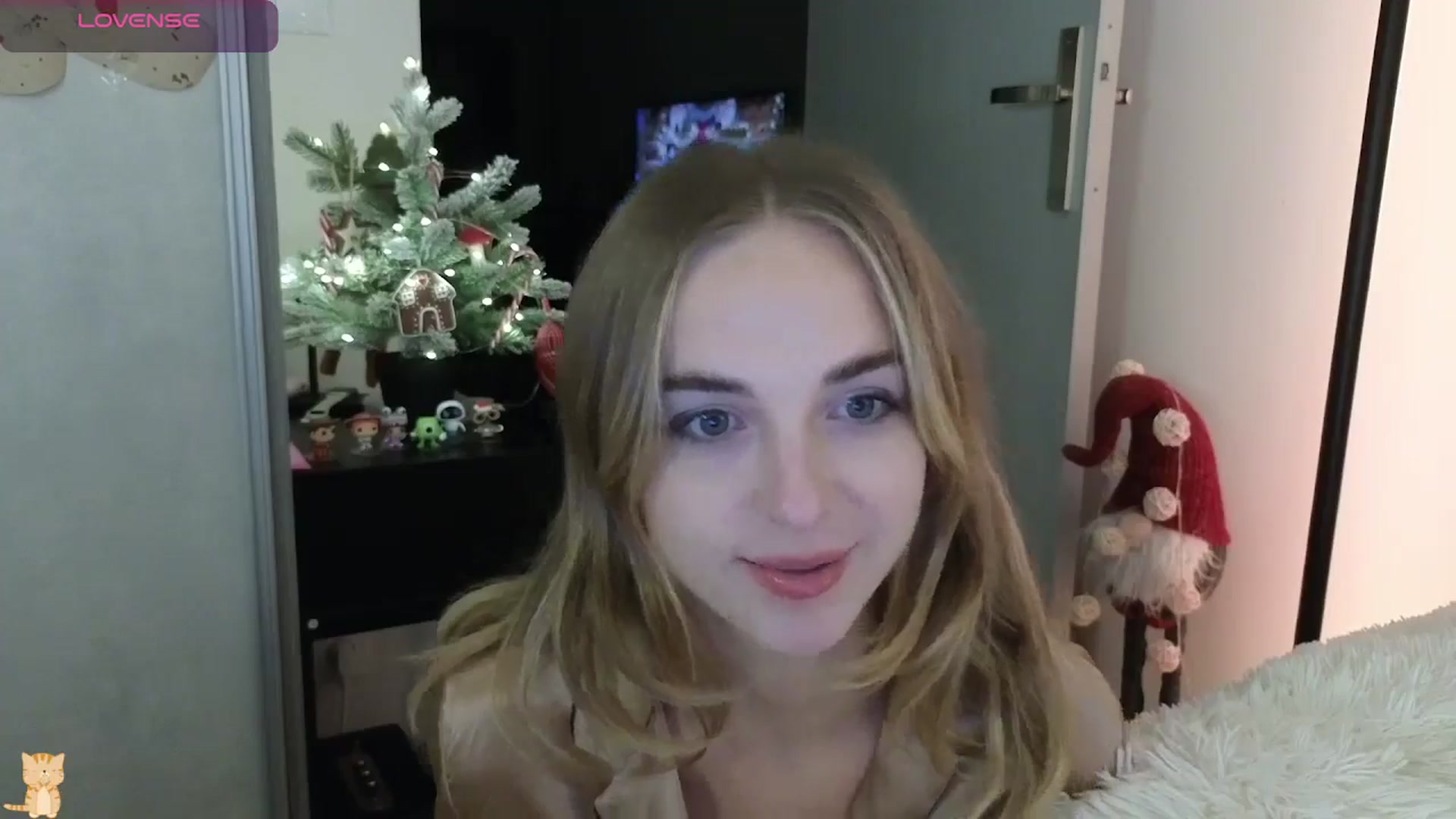 Gallery image thumbnail from DreamAlianna's myfreecams stream on, 12/17/2025, 23:24 image 6 of 20