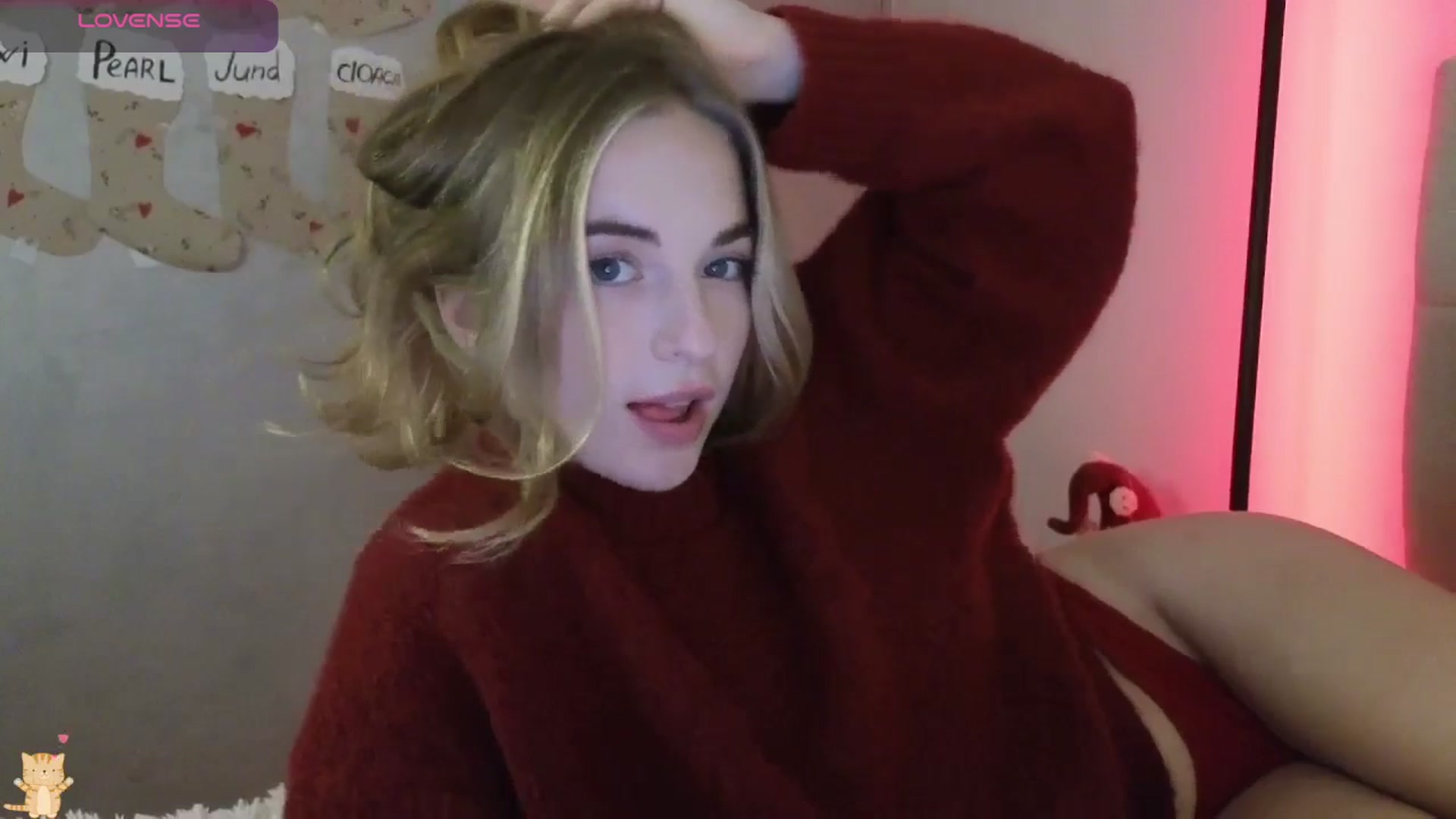 Gallery image thumbnail from DreamAlianna's myfreecams stream on, 12/19/2025, 14:41 image 17 of 20