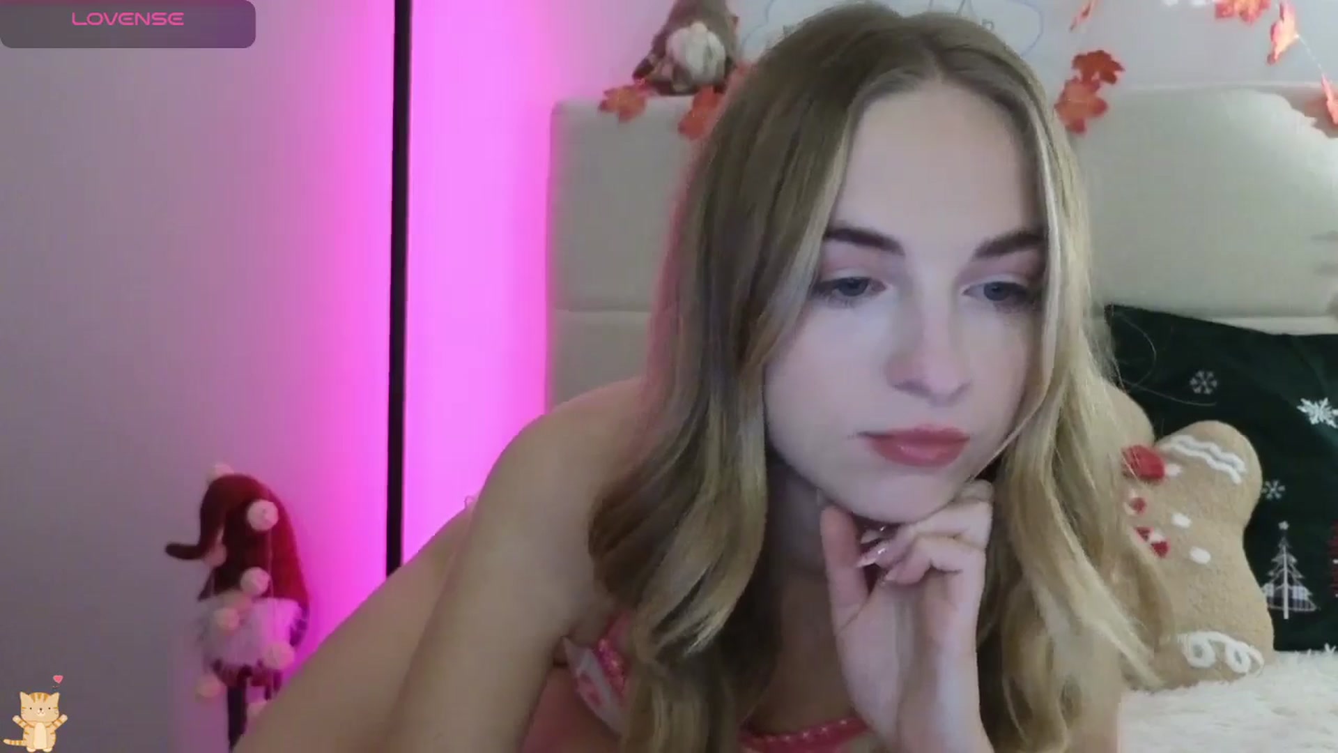 Gallery image thumbnail from DreamAlianna's myfreecams stream on, 12/20/2025, 12:10 image 3 of 20