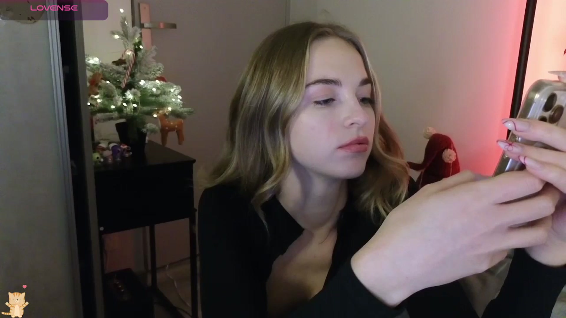 Gallery image thumbnail from DreamAlianna's myfreecams stream on, 12/22/2025, 14:19 image 8 of 20