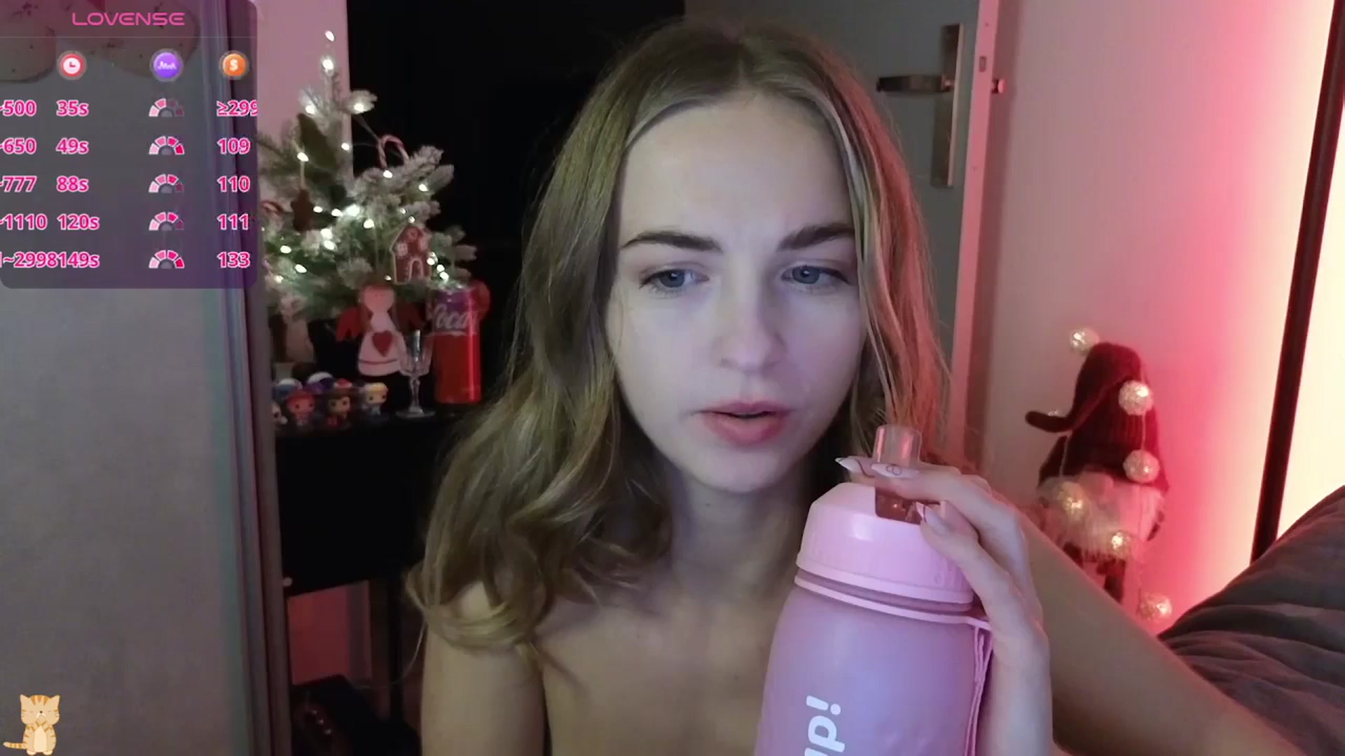 Gallery image thumbnail from DreamAlianna's myfreecams stream on, 12/23/2025, 01:26 image 8 of 20