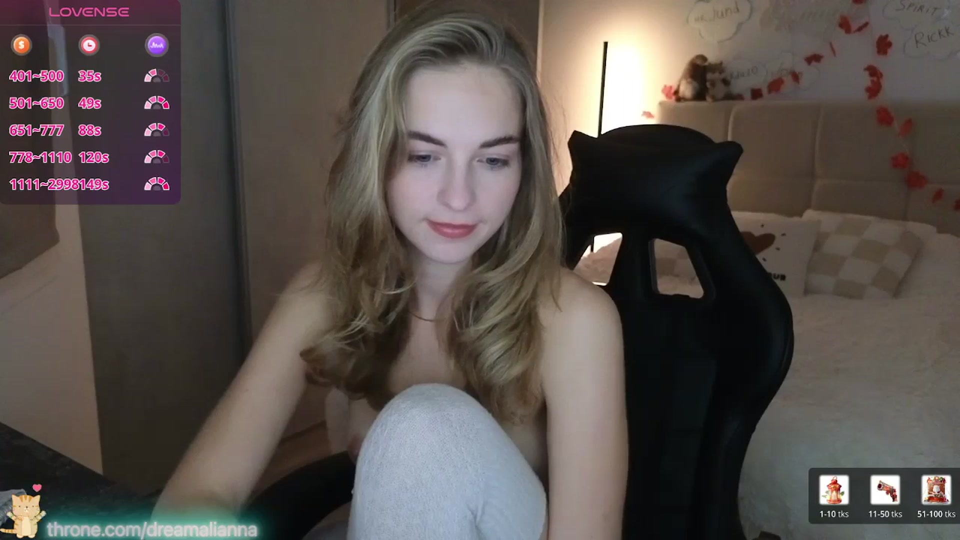Gallery image thumbnail from DreamAlianna's myfreecams stream on, 01/08/2026, 23:35 image 12 of 20