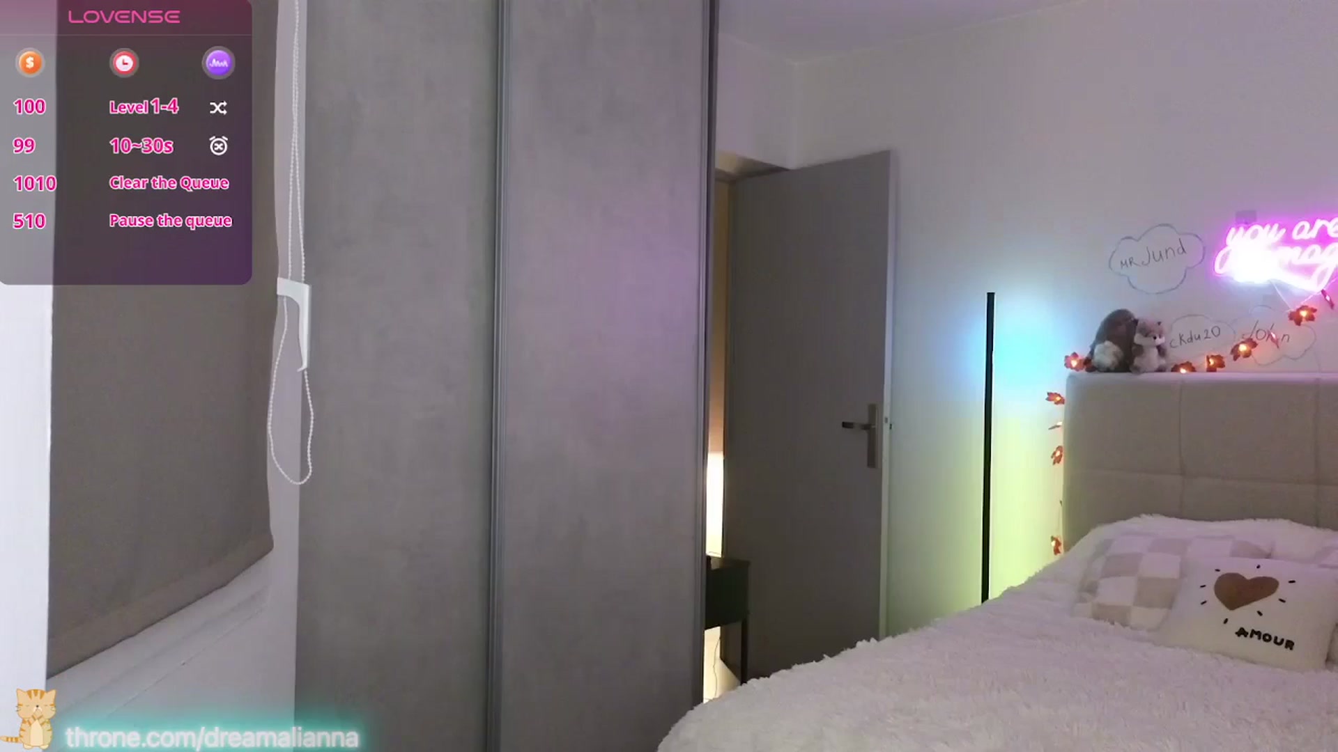 Gallery image thumbnail from DreamAlianna's myfreecams stream on, 01/12/2026, 23:58 image 14 of 20