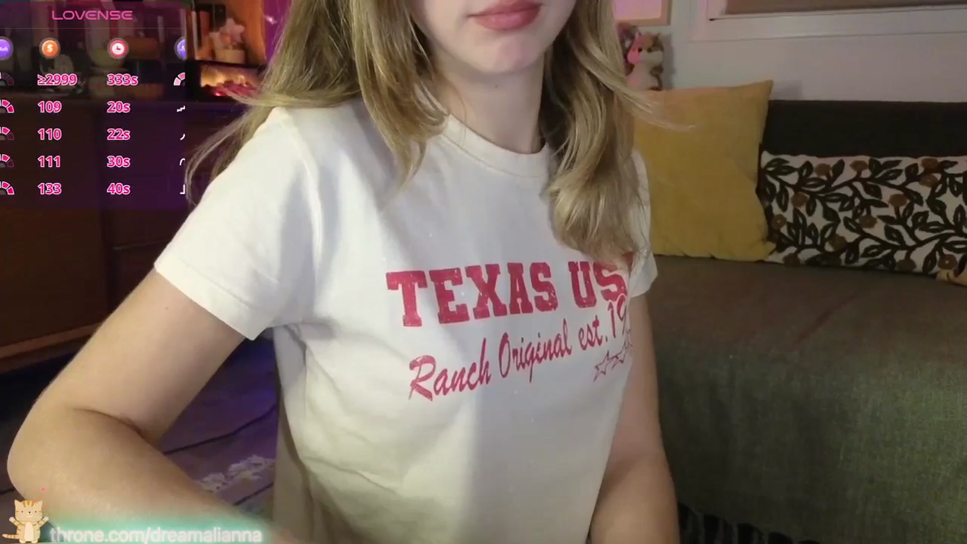 Gallery image thumbnail from DreamAlianna's myfreecams stream on, 01/13/2026, 22:10 image 13 of 20