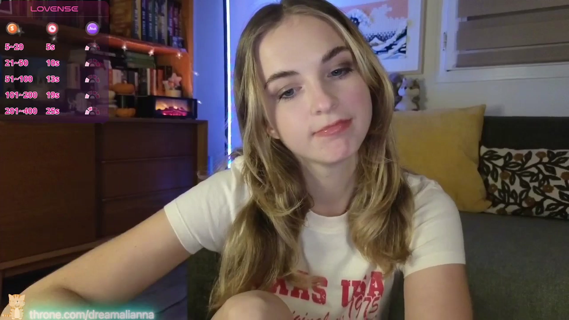 Gallery image thumbnail from DreamAlianna's myfreecams stream on, 01/13/2026, 22:10 image 20 of 20