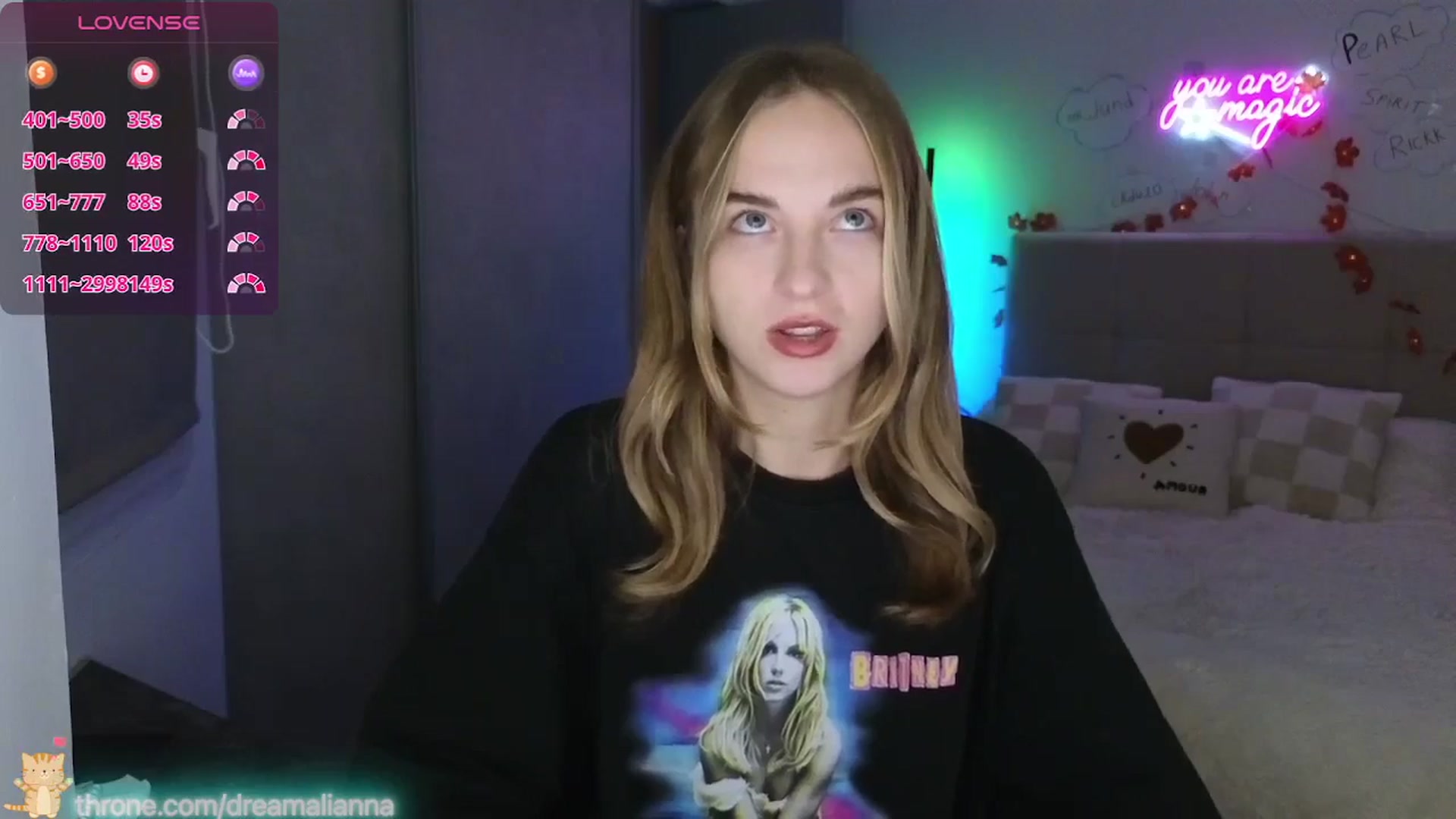 Gallery image thumbnail from DreamAlianna's myfreecams stream on, 01/14/2026, 23:01 image 5 of 20