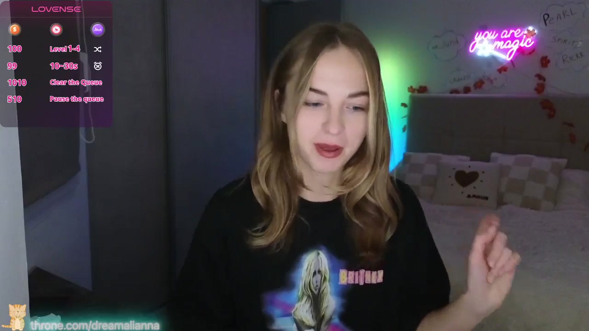 Gallery image thumbnail from DreamAlianna's myfreecams stream on, 01/14/2026, 23:01 image 4 of 20