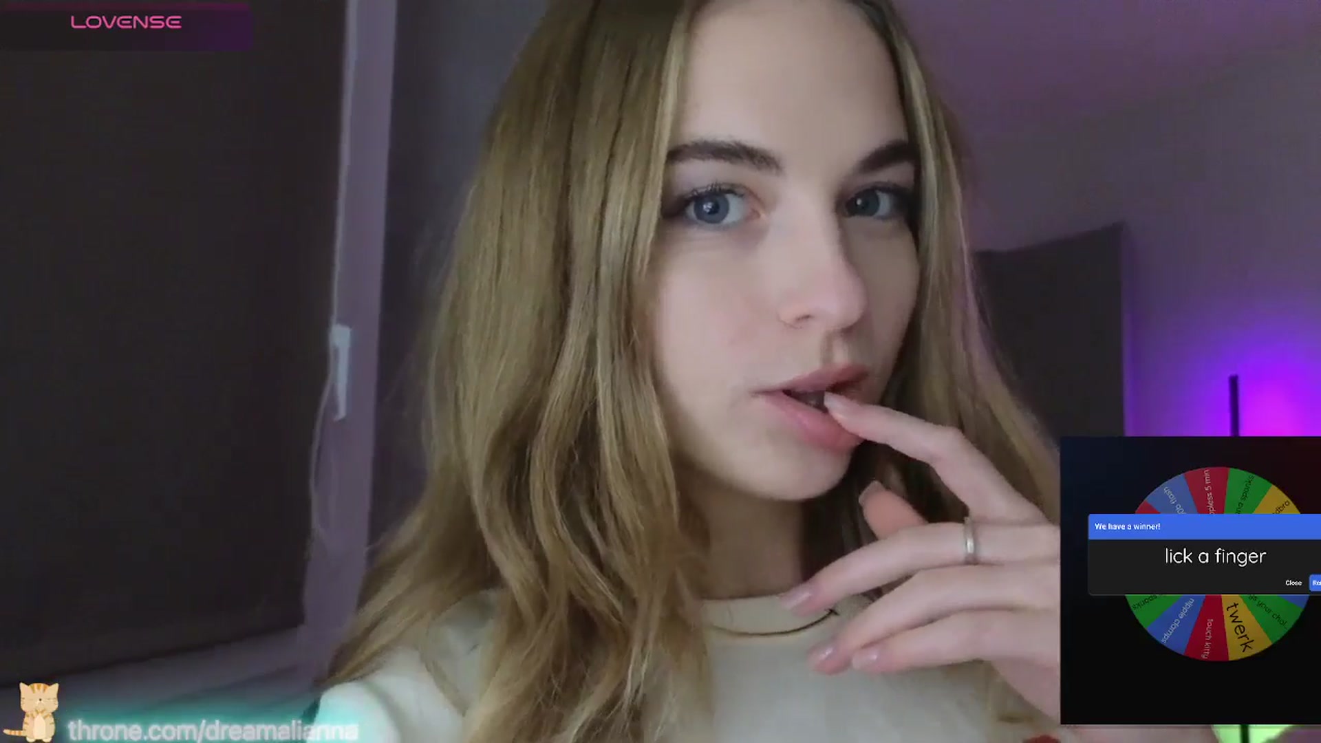 Gallery image thumbnail from DreamAlianna's myfreecams stream on, 01/16/2026, 24:13 image 6 of 20