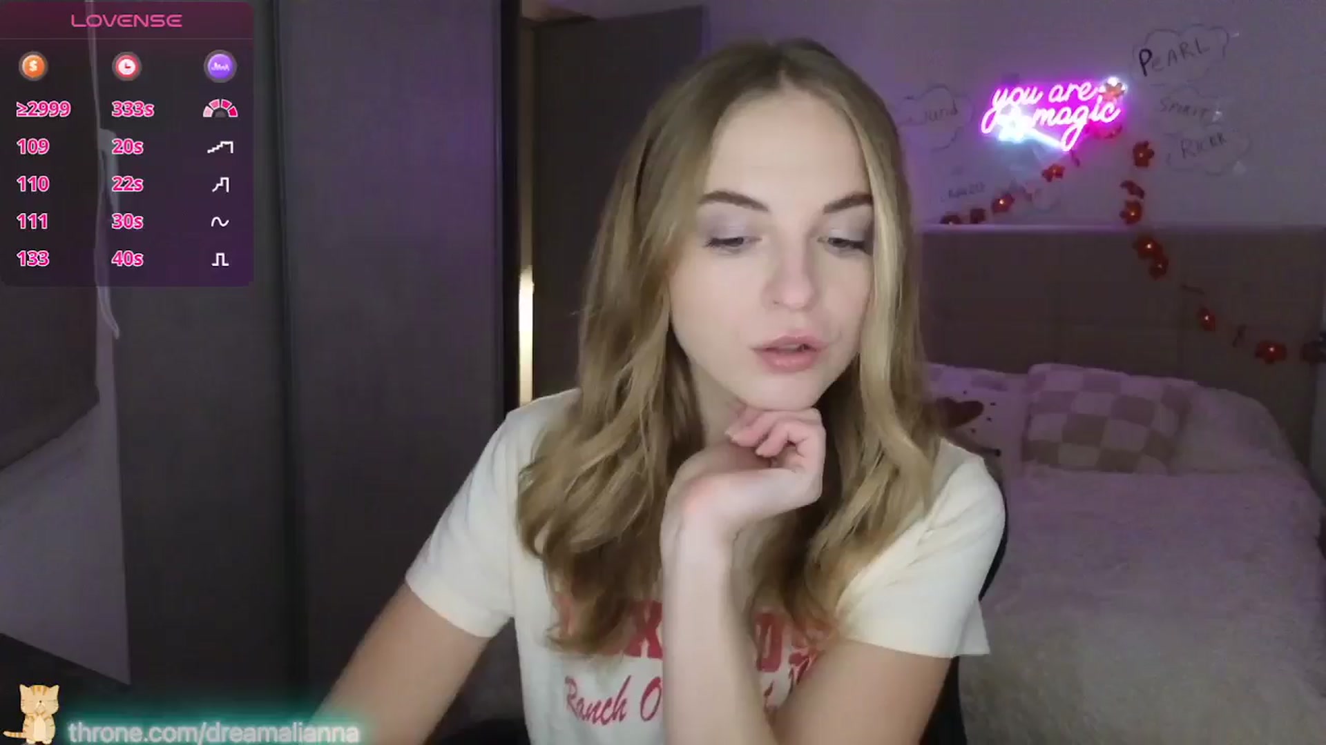 Gallery image thumbnail from DreamAlianna's myfreecams stream on, 01/16/2026, 24:13 image 1 of 20