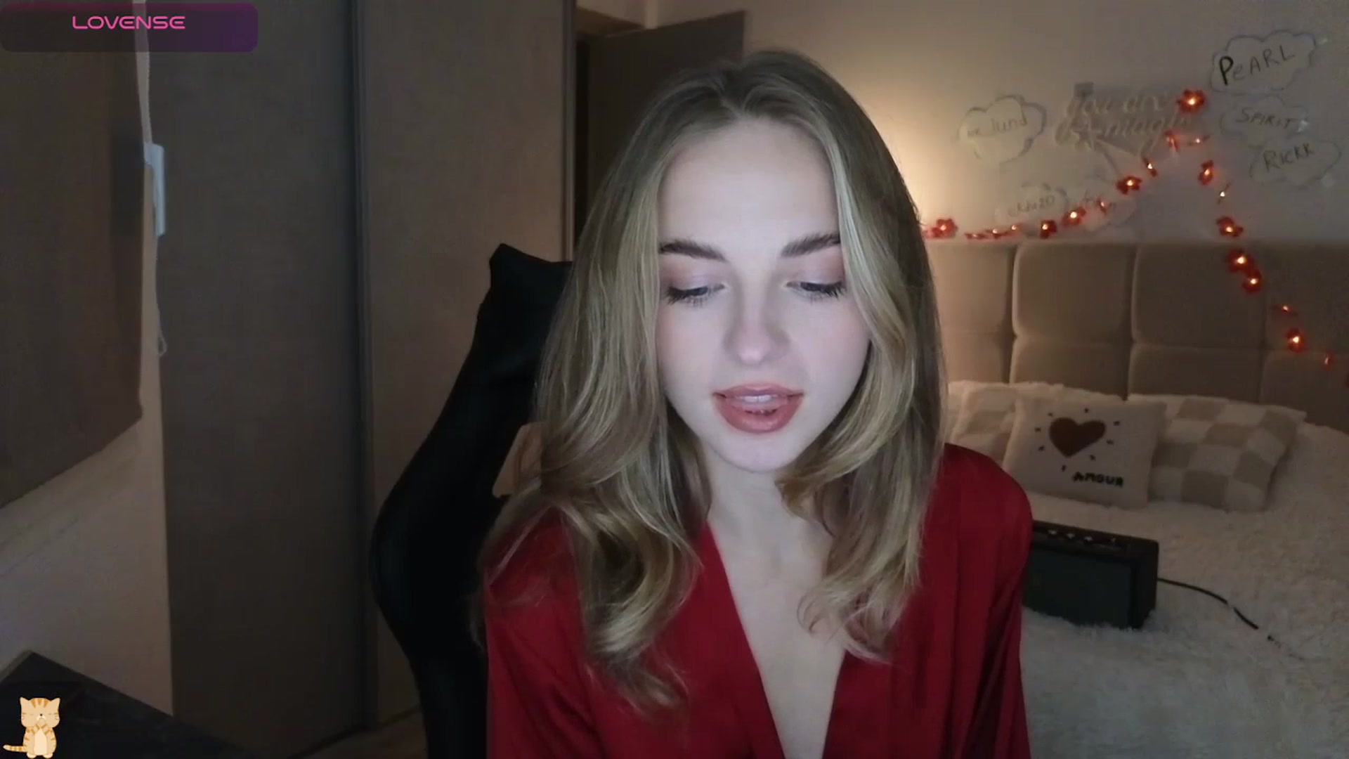 Gallery image thumbnail from DreamAlianna's myfreecams stream on, 01/27/2026, 20:14 image 2 of 20