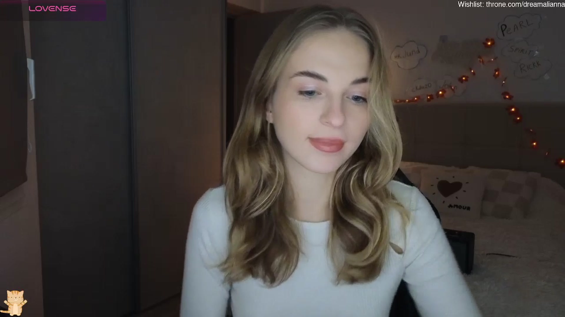 Gallery image thumbnail from DreamAlianna's myfreecams stream on, 01/31/2026, 17:24 image 14 of 20