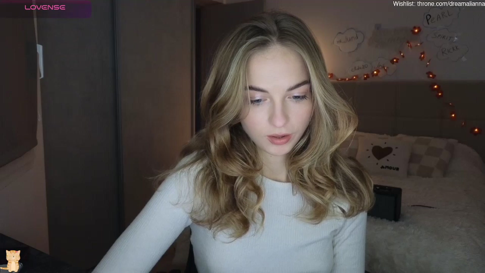Gallery image thumbnail from DreamAlianna's myfreecams stream on, 01/31/2026, 17:24 image 10 of 20