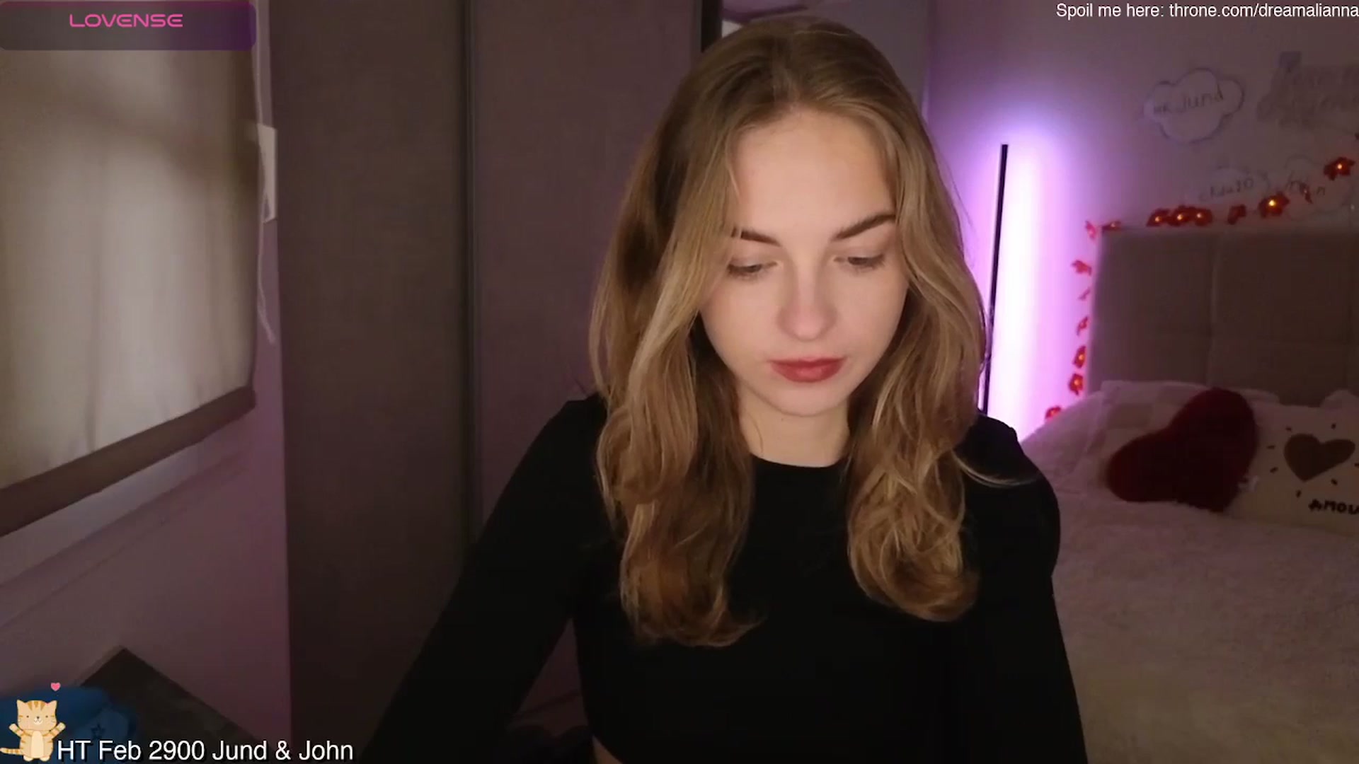 Gallery image thumbnail from DreamAlianna's myfreecams stream on, 02/09/2026, 10:41 image 11 of 20
