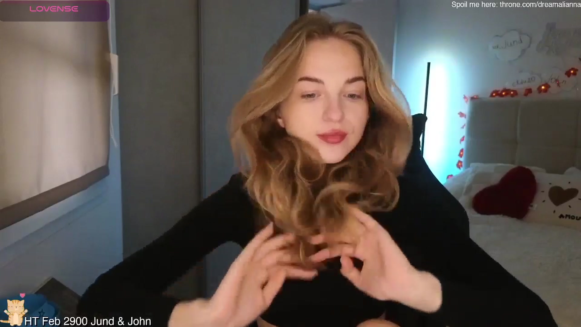 Gallery image thumbnail from DreamAlianna's myfreecams stream on, 02/09/2026, 10:41 image 12 of 20