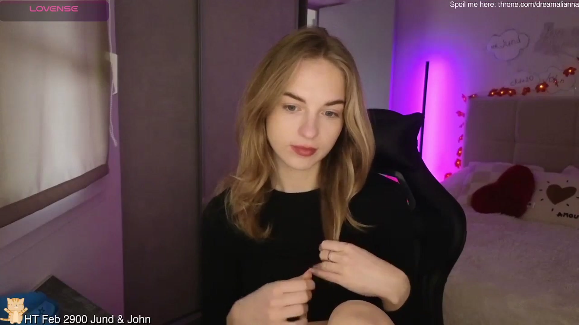 Gallery image thumbnail from DreamAlianna's myfreecams stream on, 02/09/2026, 10:41 image 13 of 20