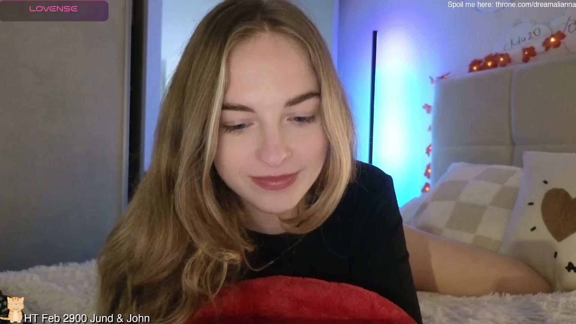 Gallery image thumbnail from DreamAlianna's myfreecams stream on, 02/09/2026, 11:43 image 12 of 20