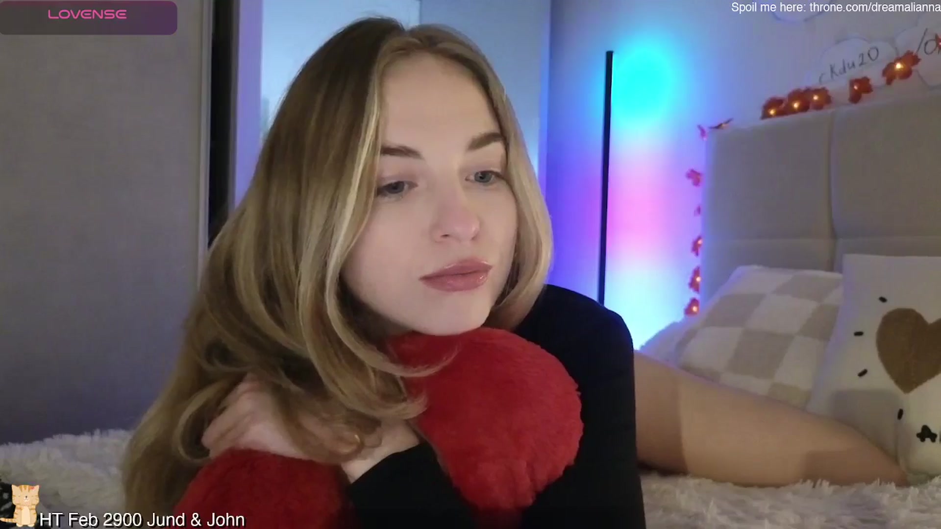 Gallery image thumbnail from DreamAlianna's myfreecams stream on, 02/09/2026, 11:43 image 10 of 20
