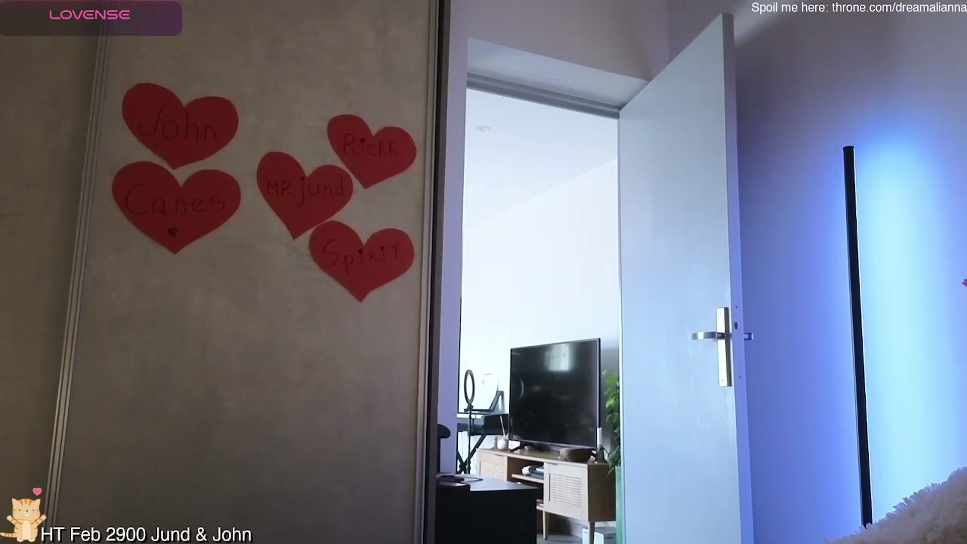 Gallery image thumbnail from DreamAlianna's myfreecams stream on, 02/09/2026, 12:54 image 18 of 20