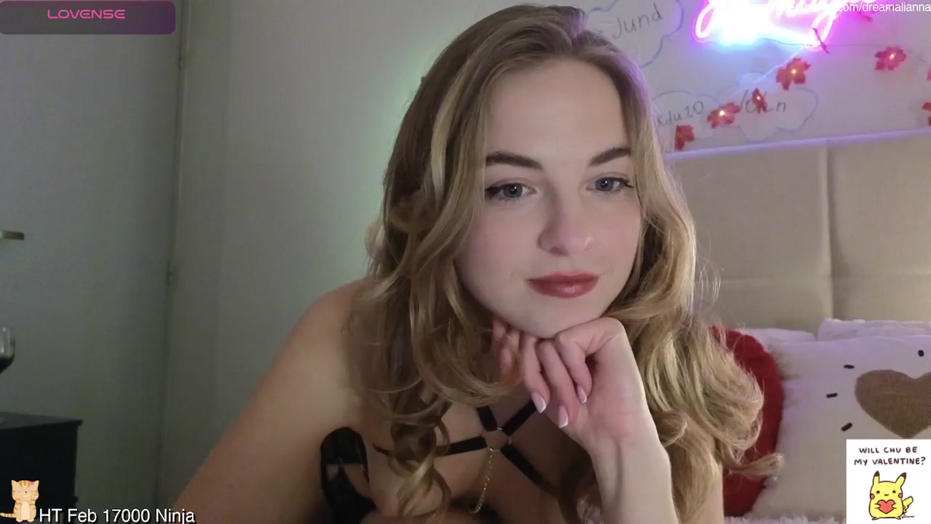 Gallery image thumbnail from DreamAlianna's myfreecams stream on, 02/12/2026, 24:04 image 9 of 20