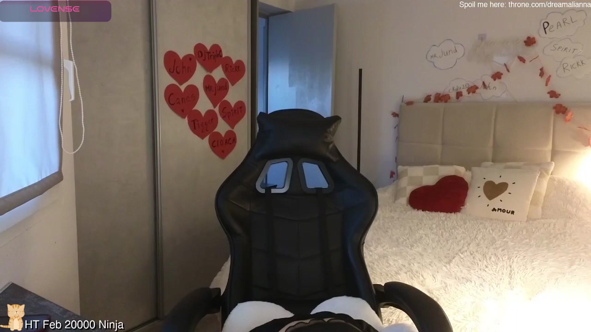 Gallery image thumbnail from DreamAlianna's myfreecams stream on, 02/20/2026, 16:33 image 1 of 20