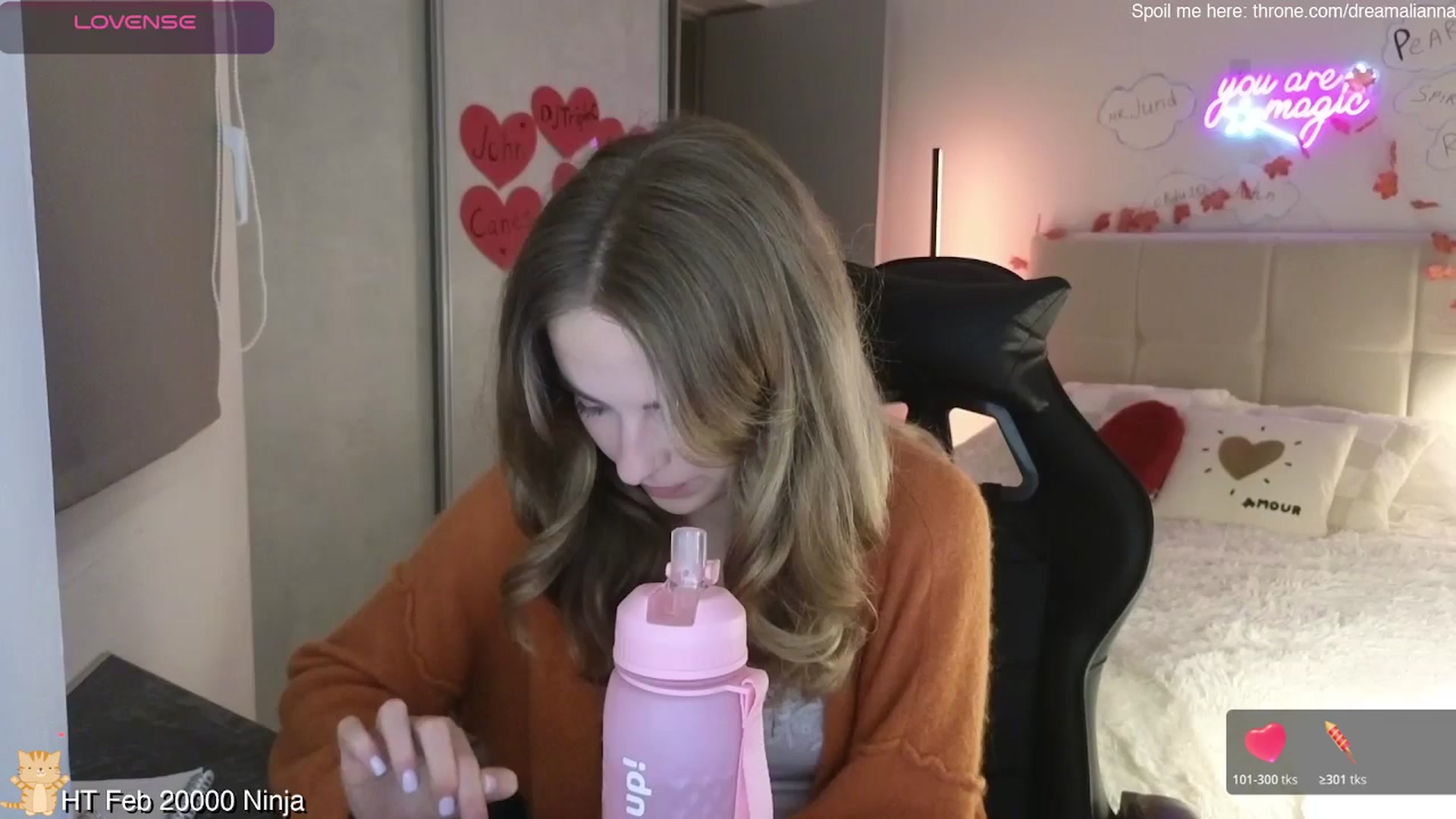 Gallery image thumbnail from DreamAlianna's myfreecams stream on, 02/23/2026, 22:04 image 1 of 20
